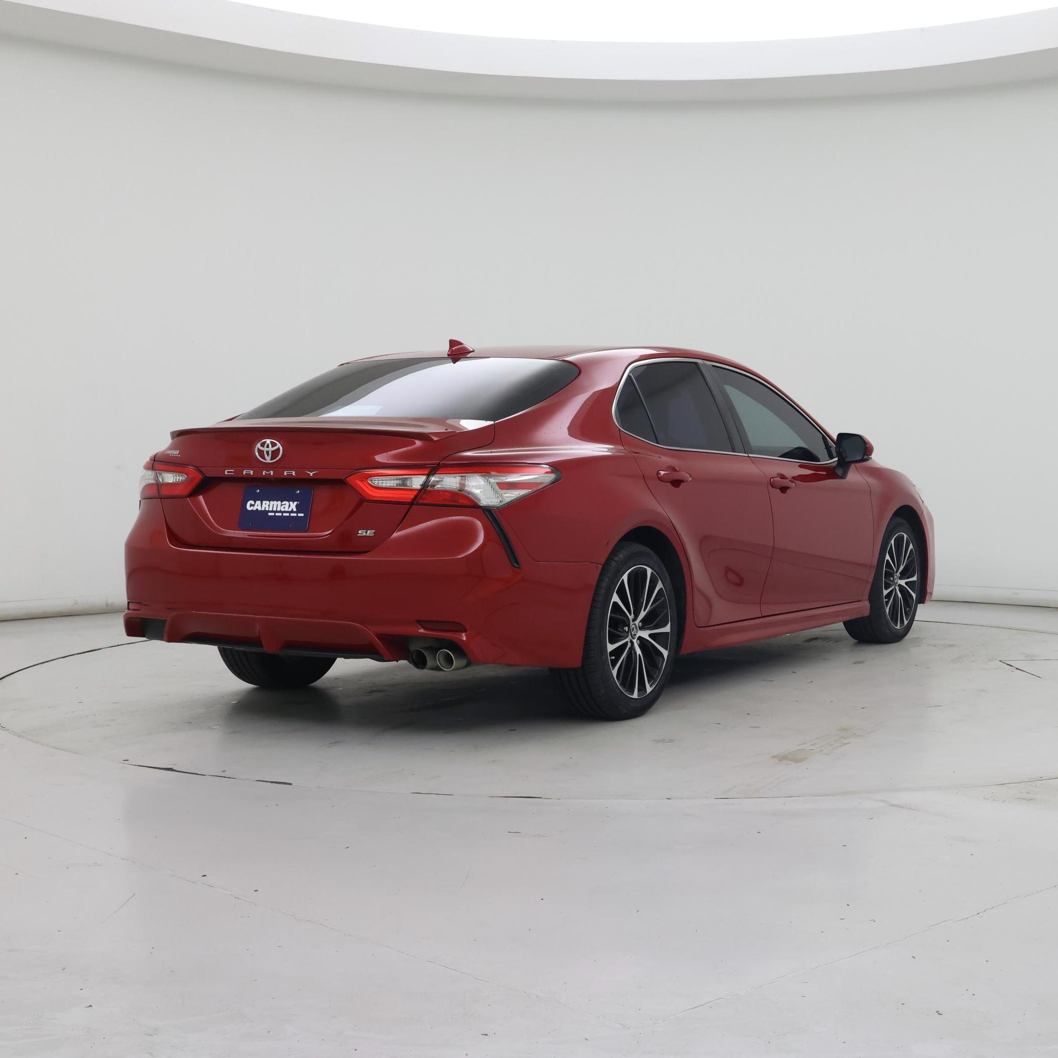 Thumbnail: 2019 Toyota Camry - 8