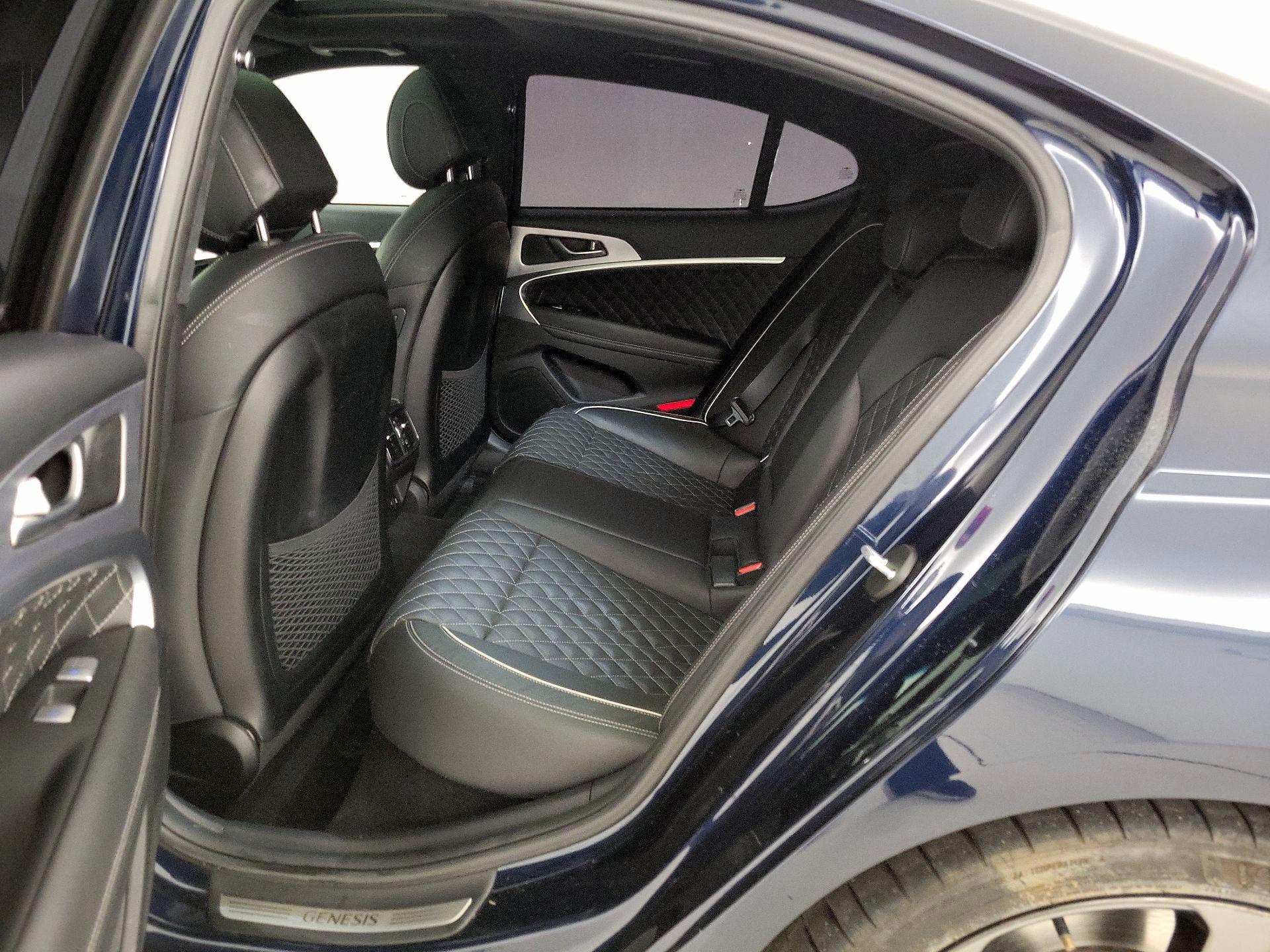 Thumbnail: 2020 Genesis G70 - 19