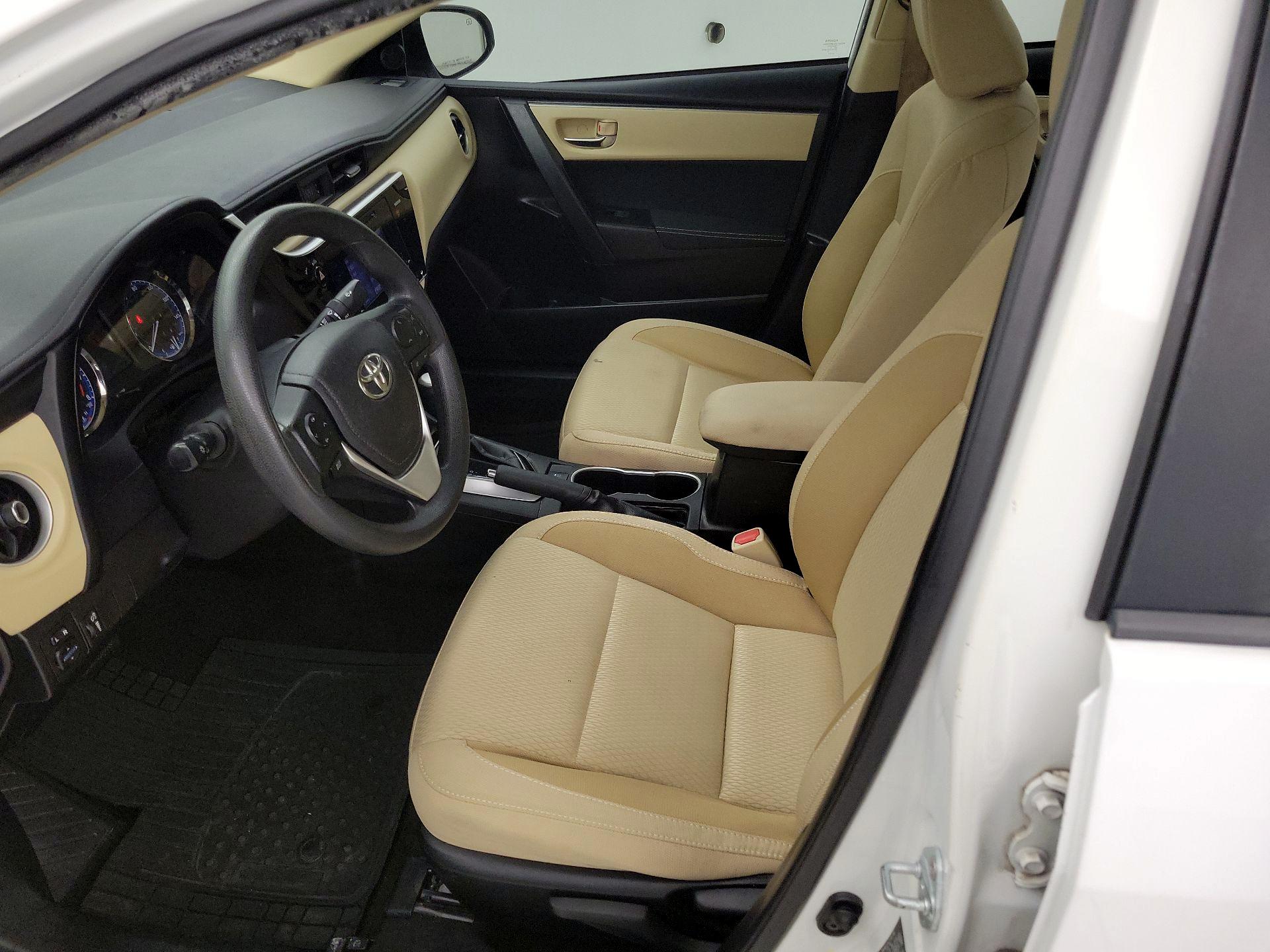 Thumbnail: 2017 Toyota Corolla - 11