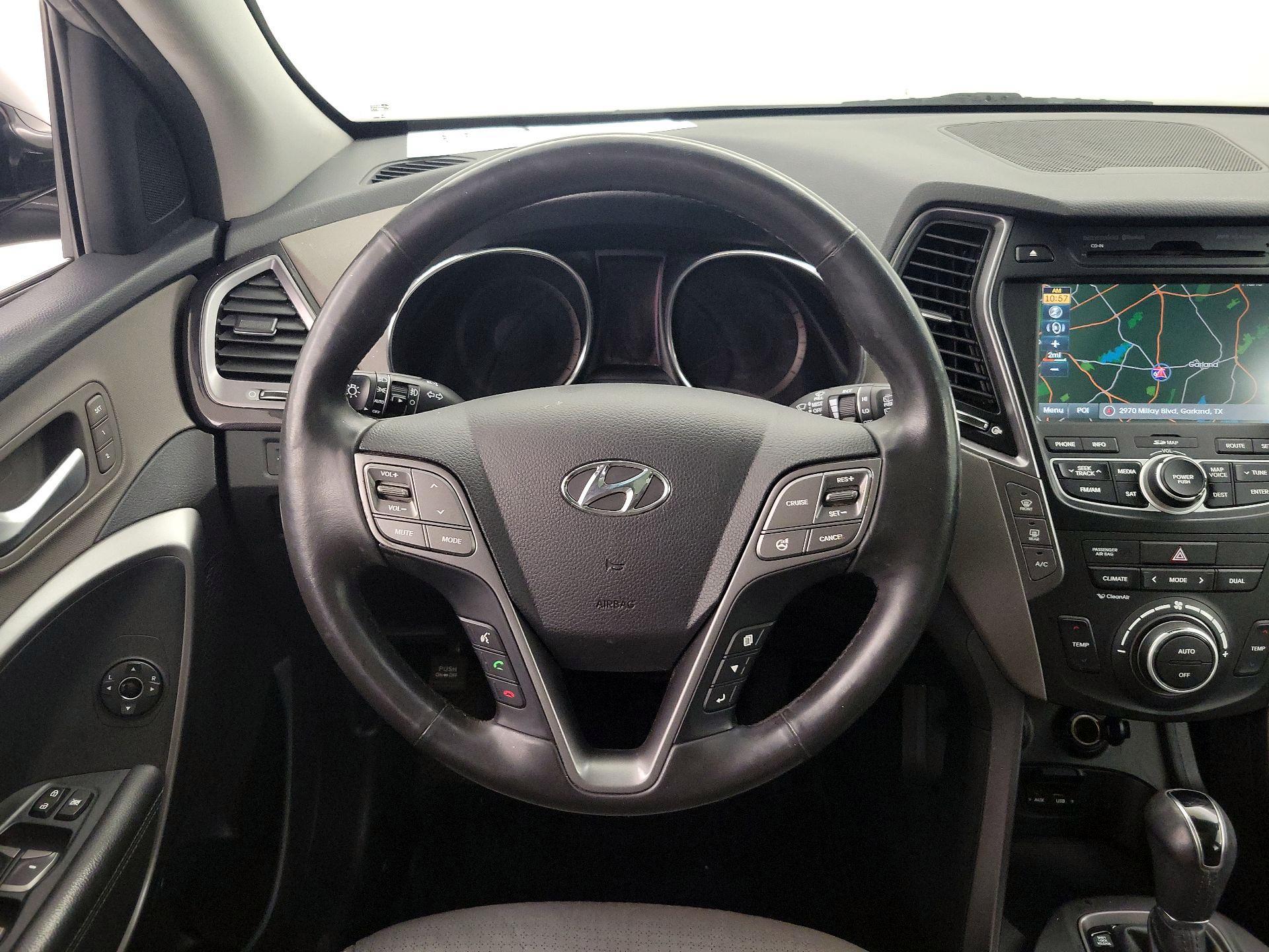 Thumbnail: 2014 Hyundai Santa Fe - 10