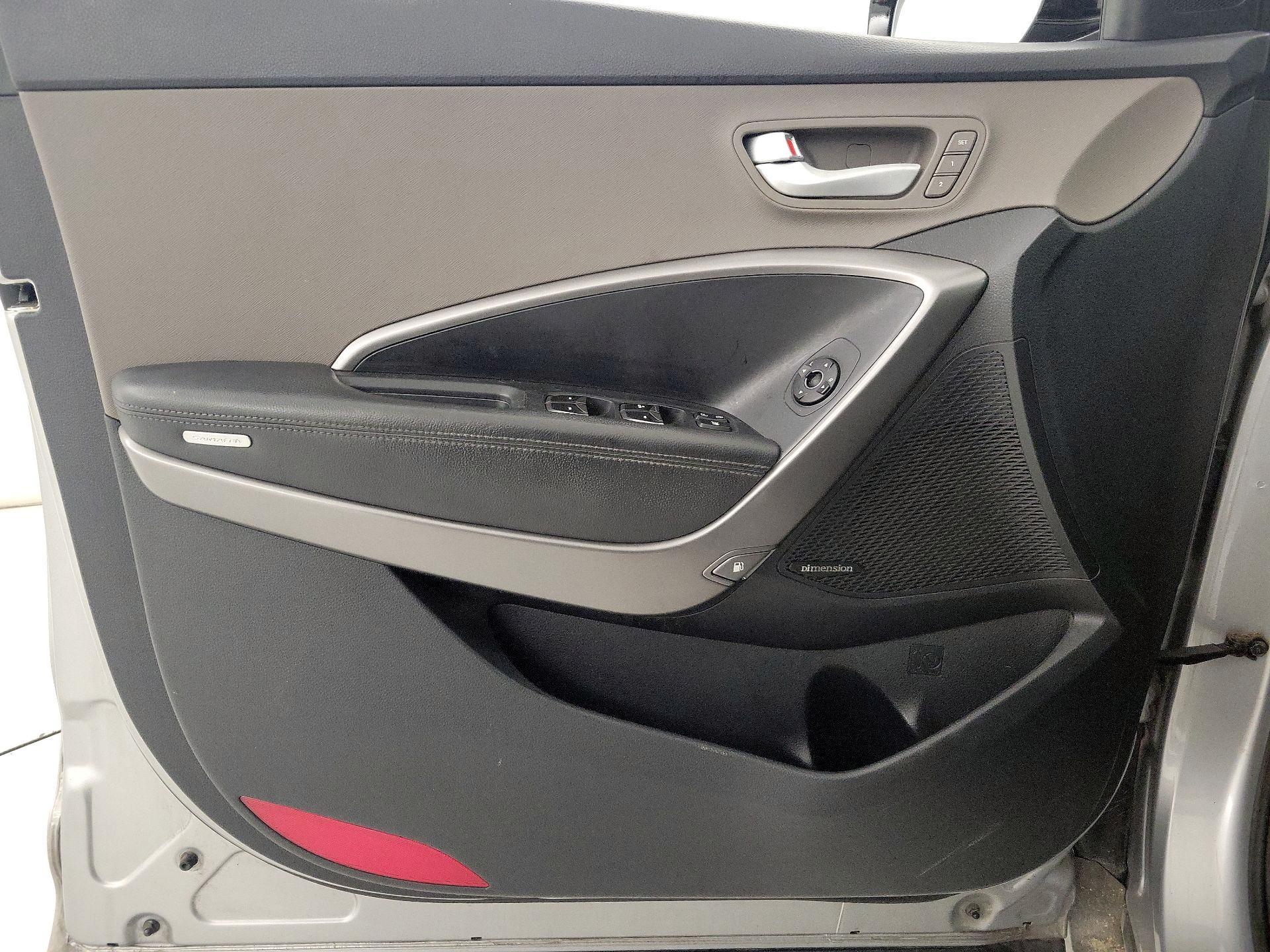 Thumbnail: 2014 Hyundai Santa Fe - 12