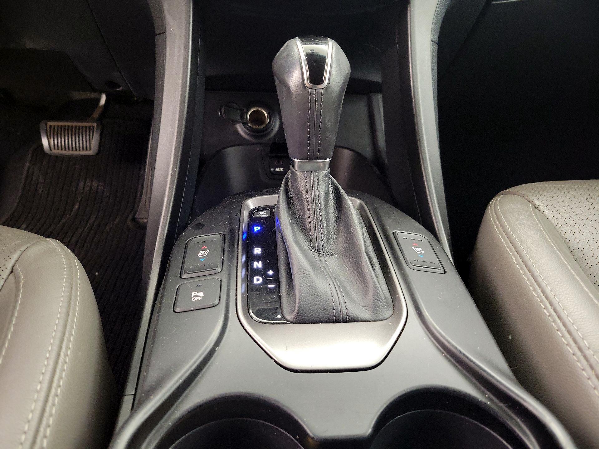 Thumbnail: 2014 Hyundai Santa Fe - 17