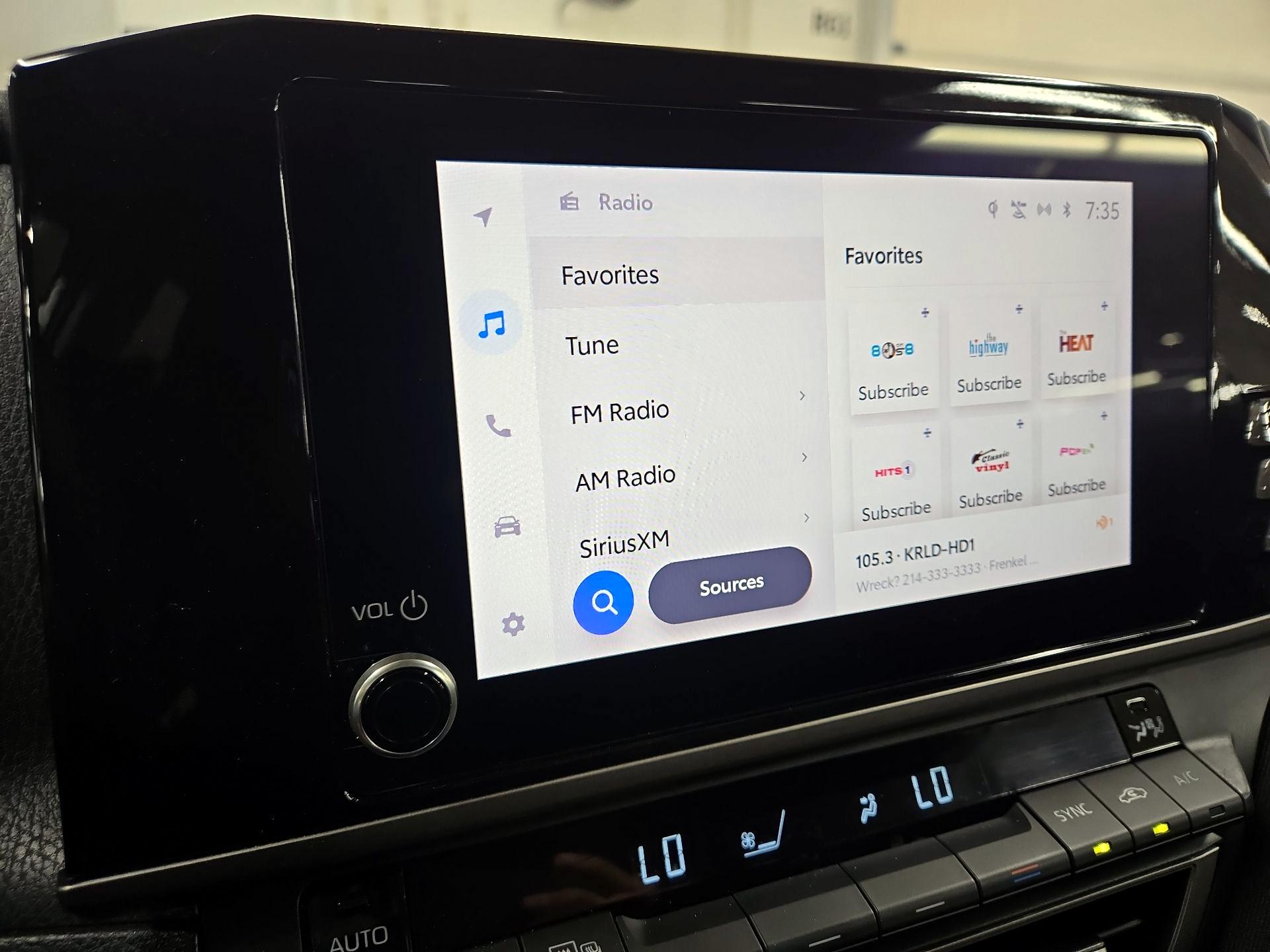 Thumbnail: 2025 Toyota Camry - 14