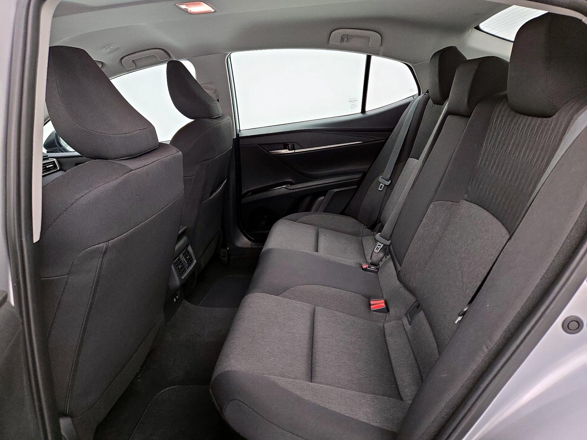 Thumbnail: 2025 Toyota Camry - 18