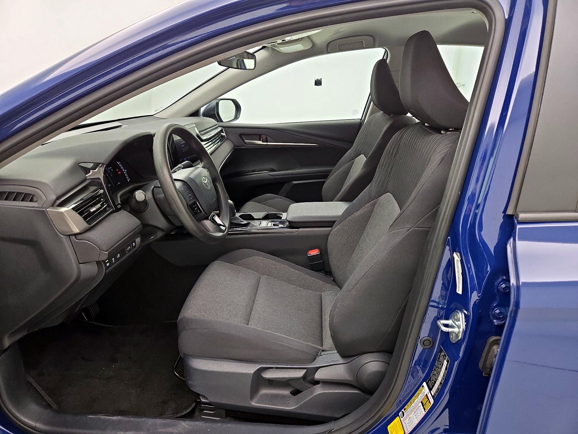 Thumbnail: 2025 Toyota Camry - 11