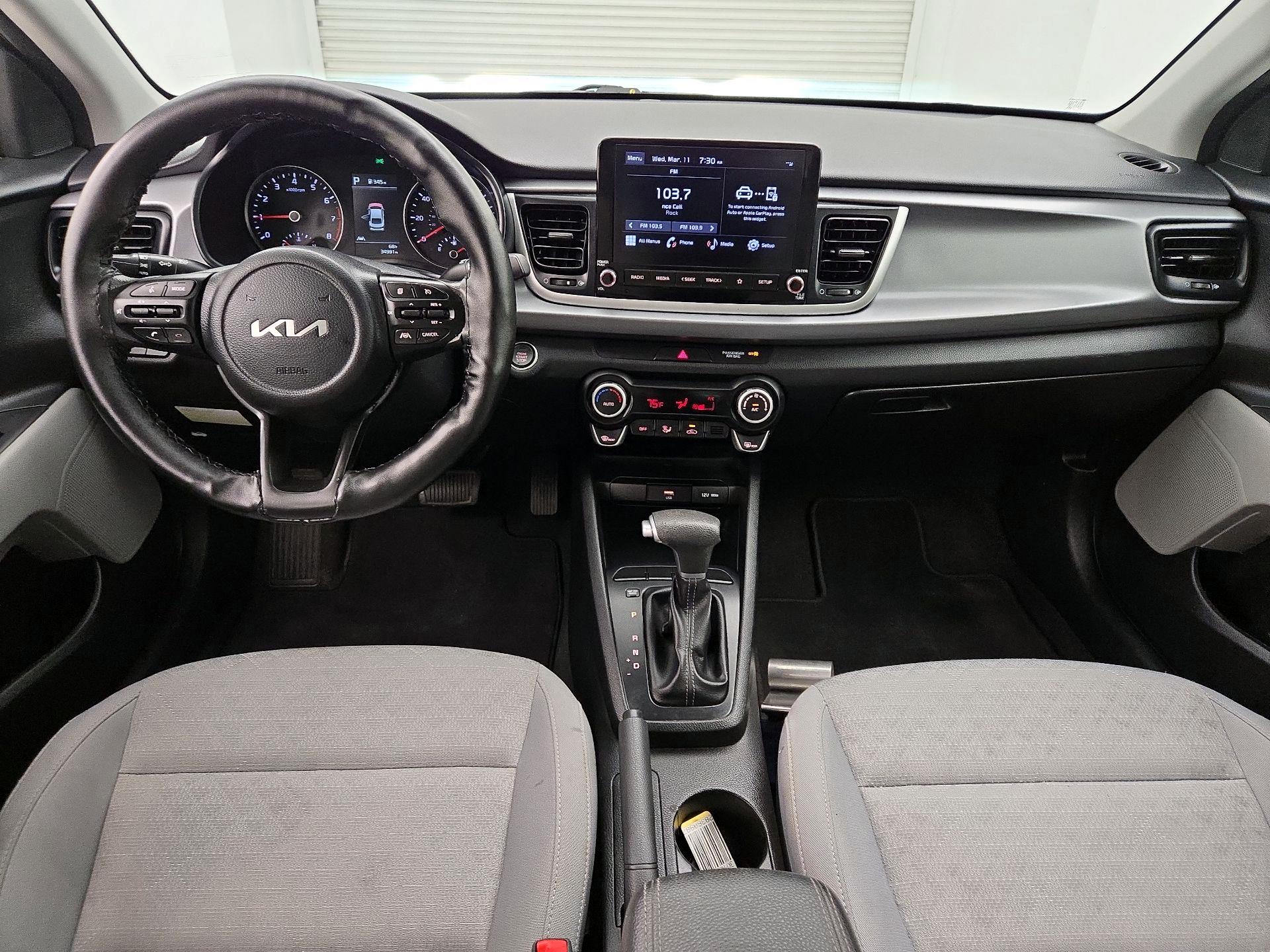 Thumbnail: 2023 Kia Rio - 9