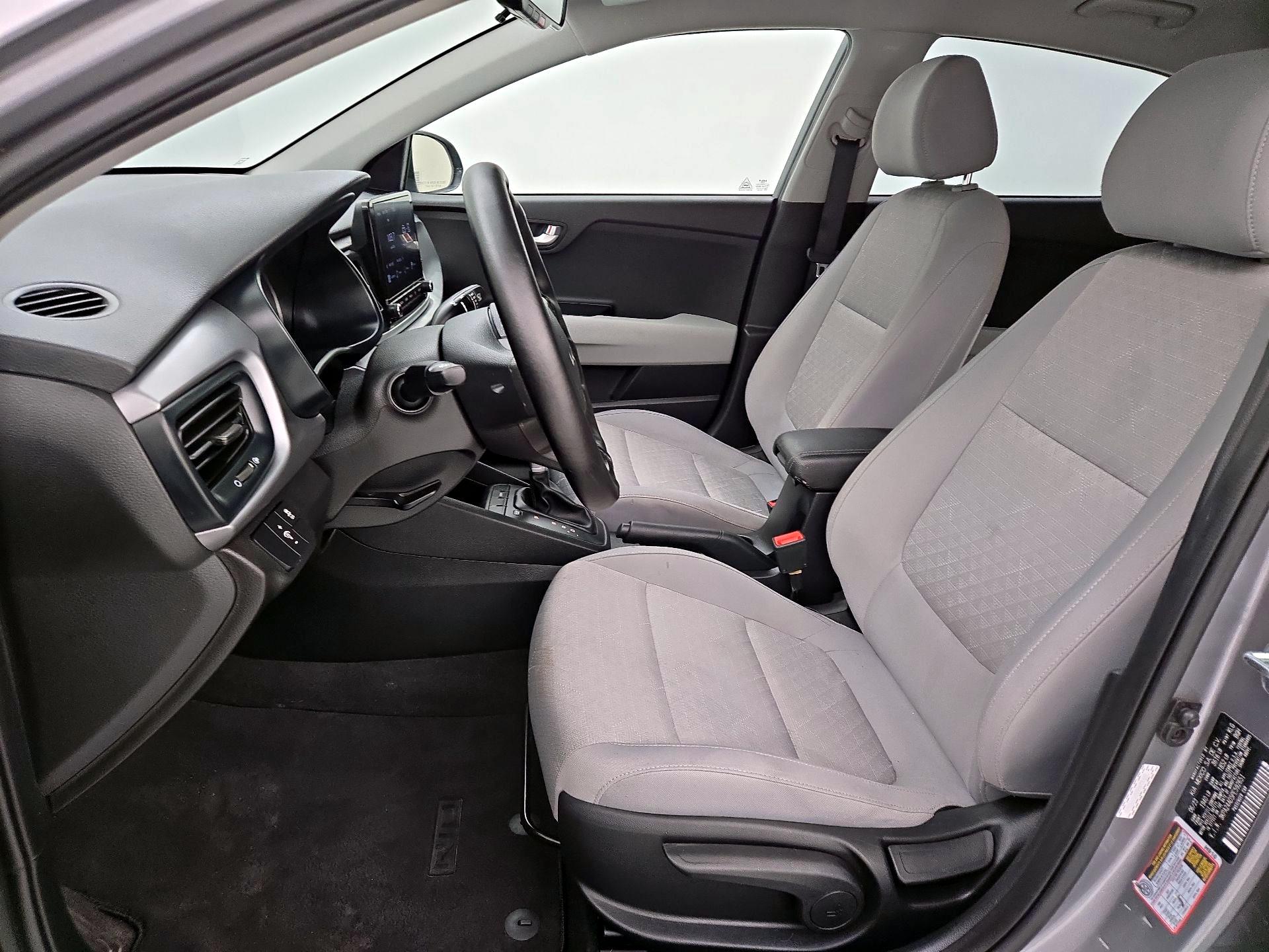 Thumbnail: 2023 Kia Rio - 11