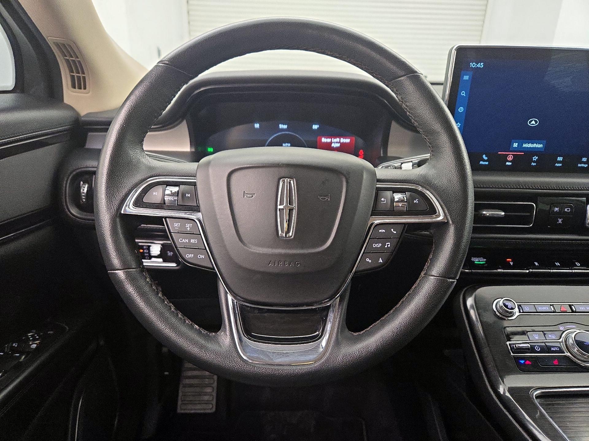 Thumbnail: 2022 Lincoln Nautilus - 10