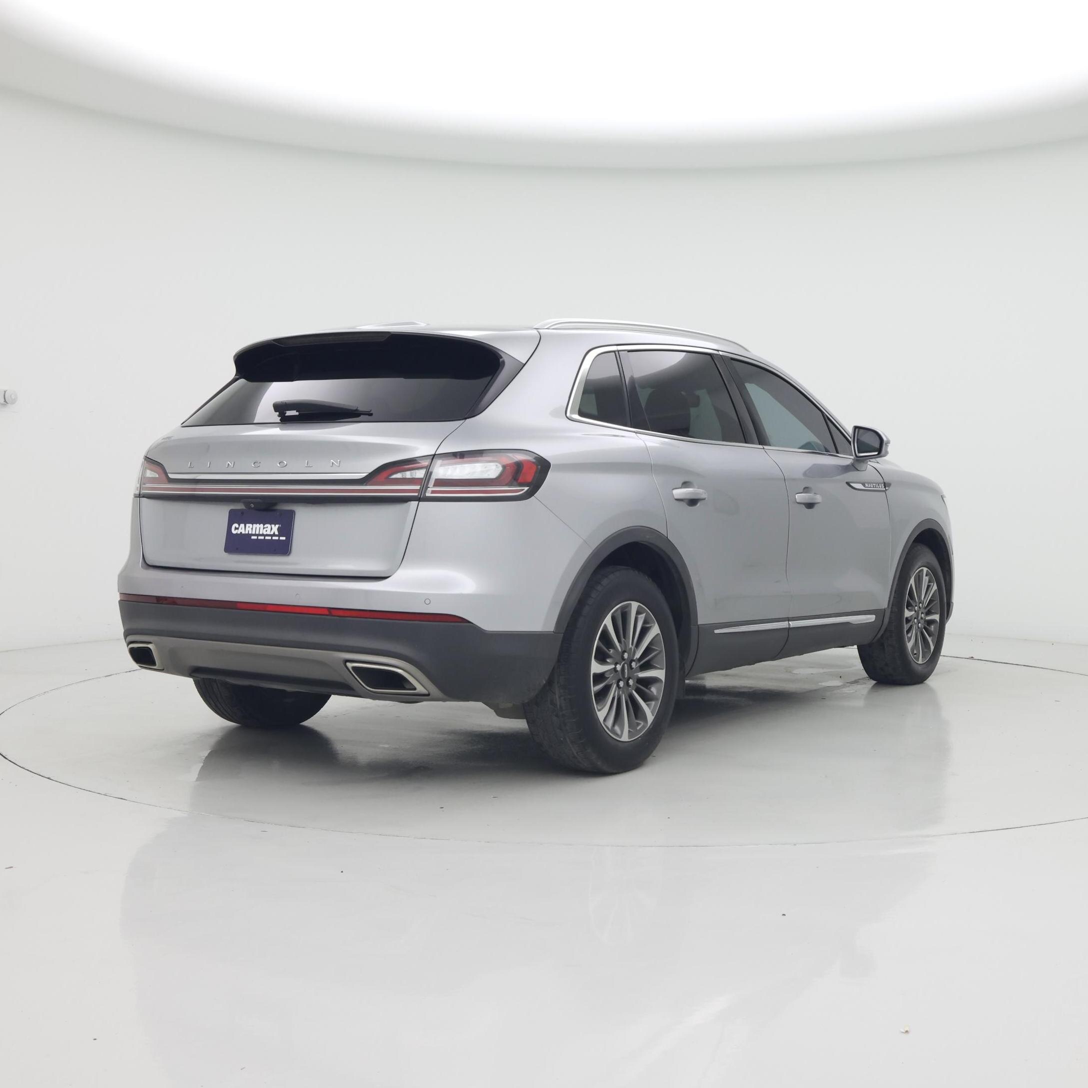 Thumbnail: 2022 Lincoln Nautilus - 8