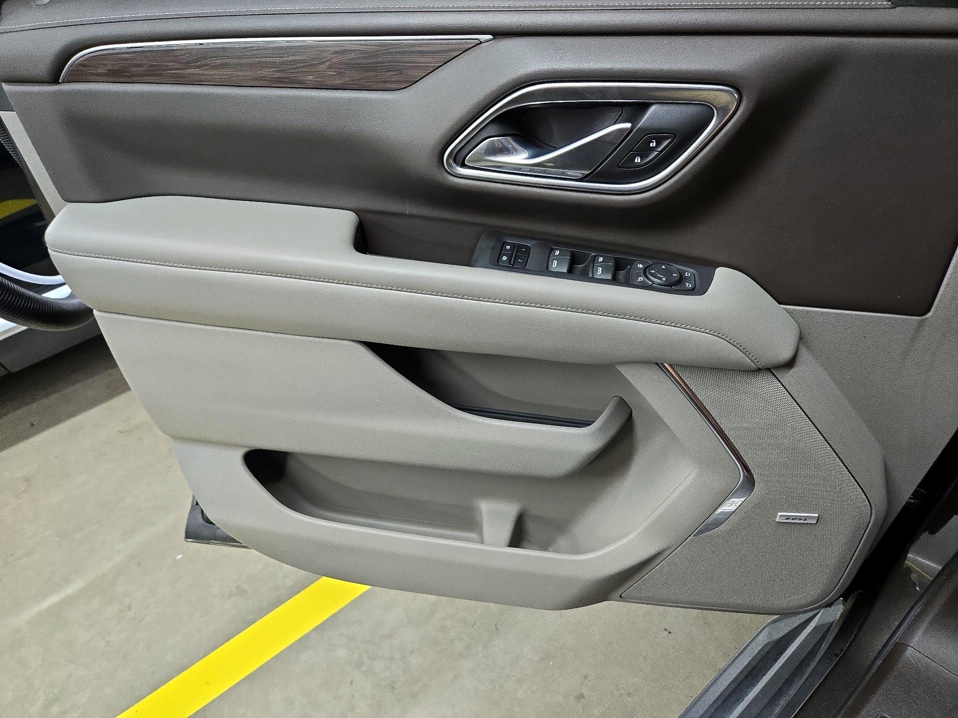 Thumbnail: 2021 Chevrolet Tahoe - 12