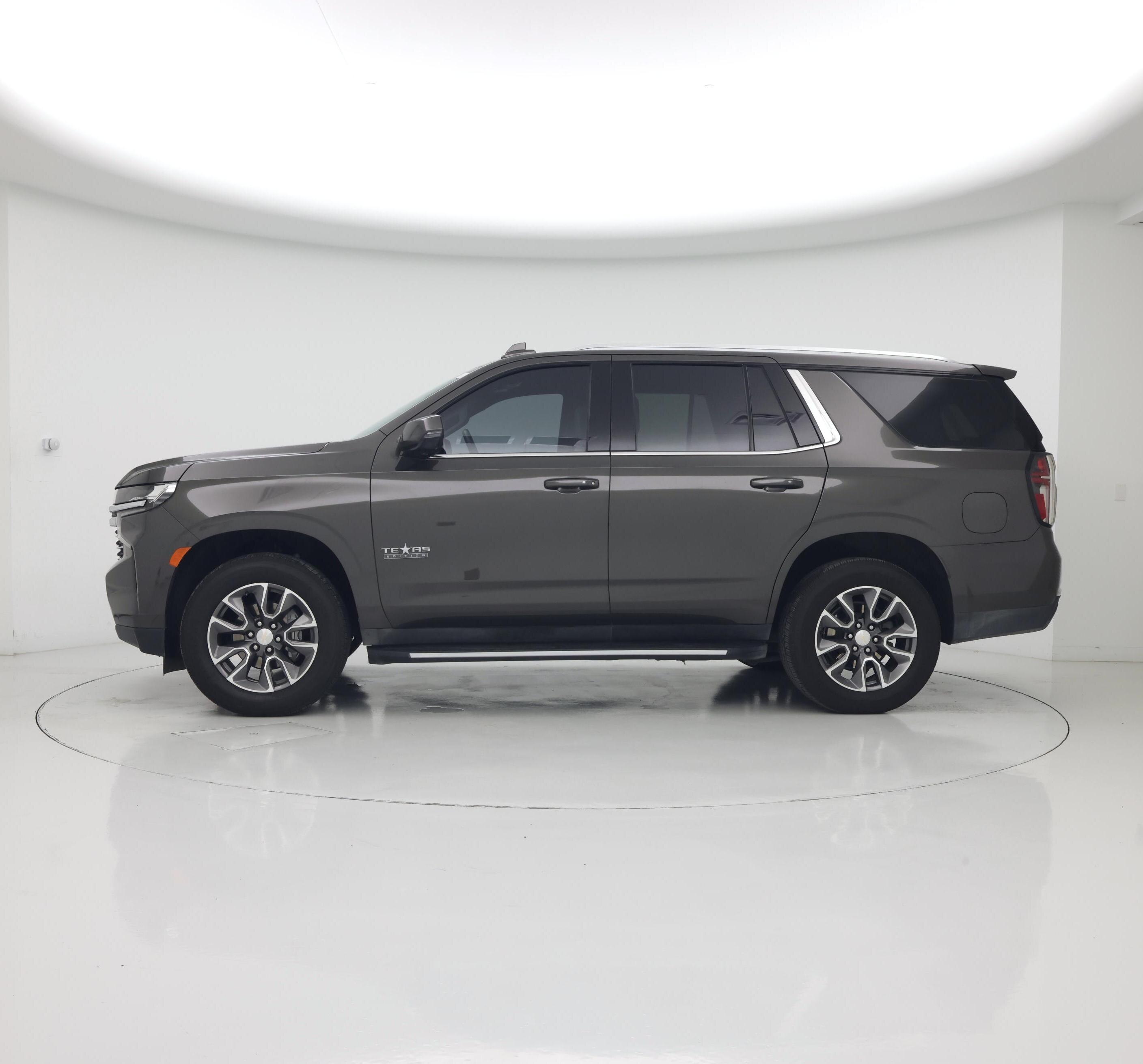 Thumbnail: 2021 Chevrolet Tahoe - 3