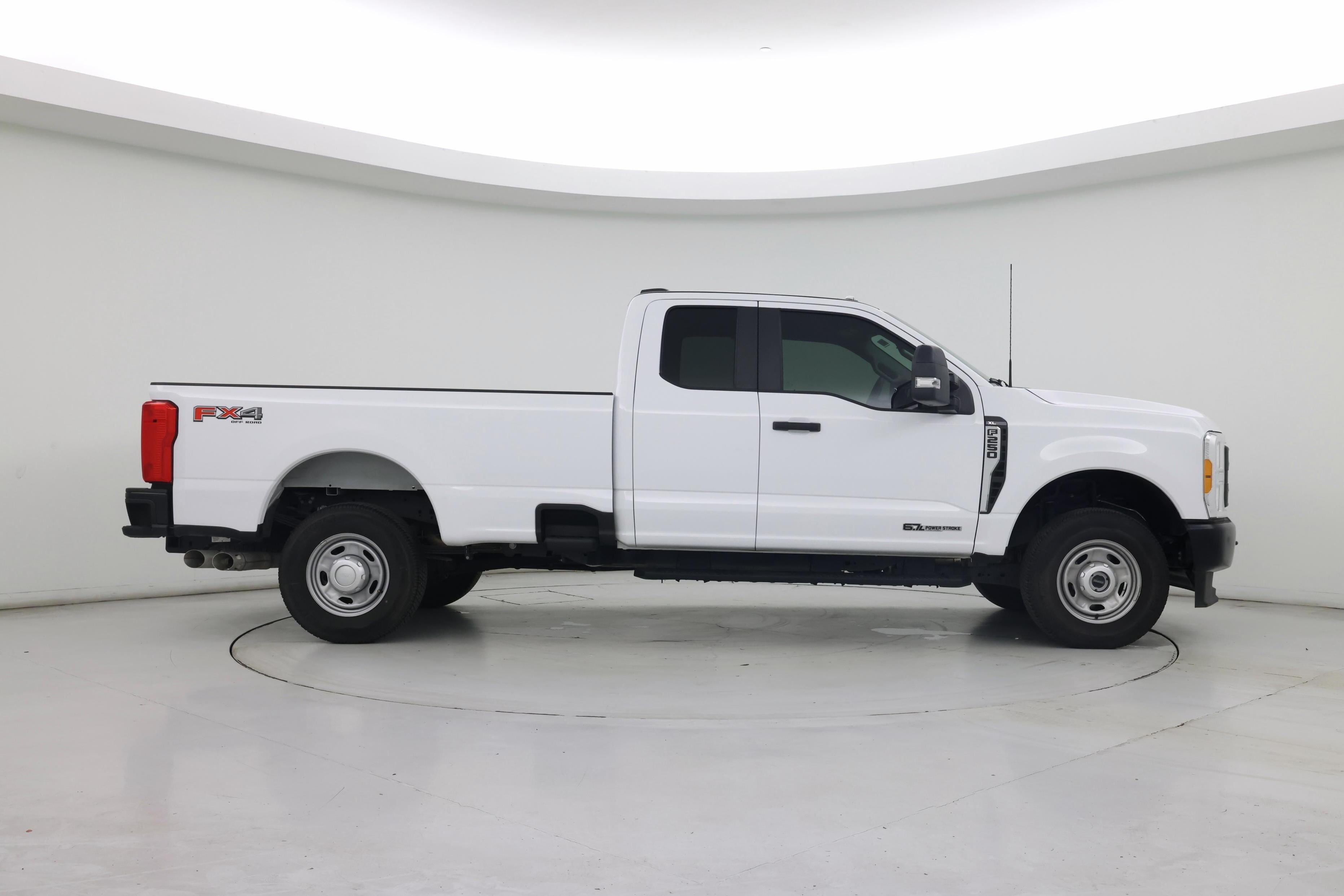 Thumbnail: 2023 Ford F-250 - 7