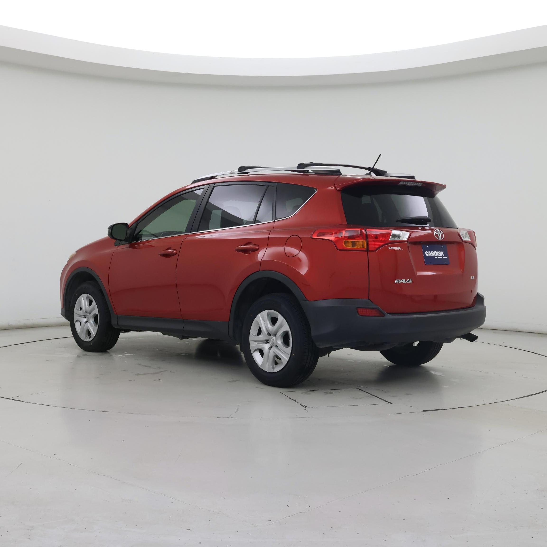 Thumbnail: 2015 Toyota RAV4 - 2