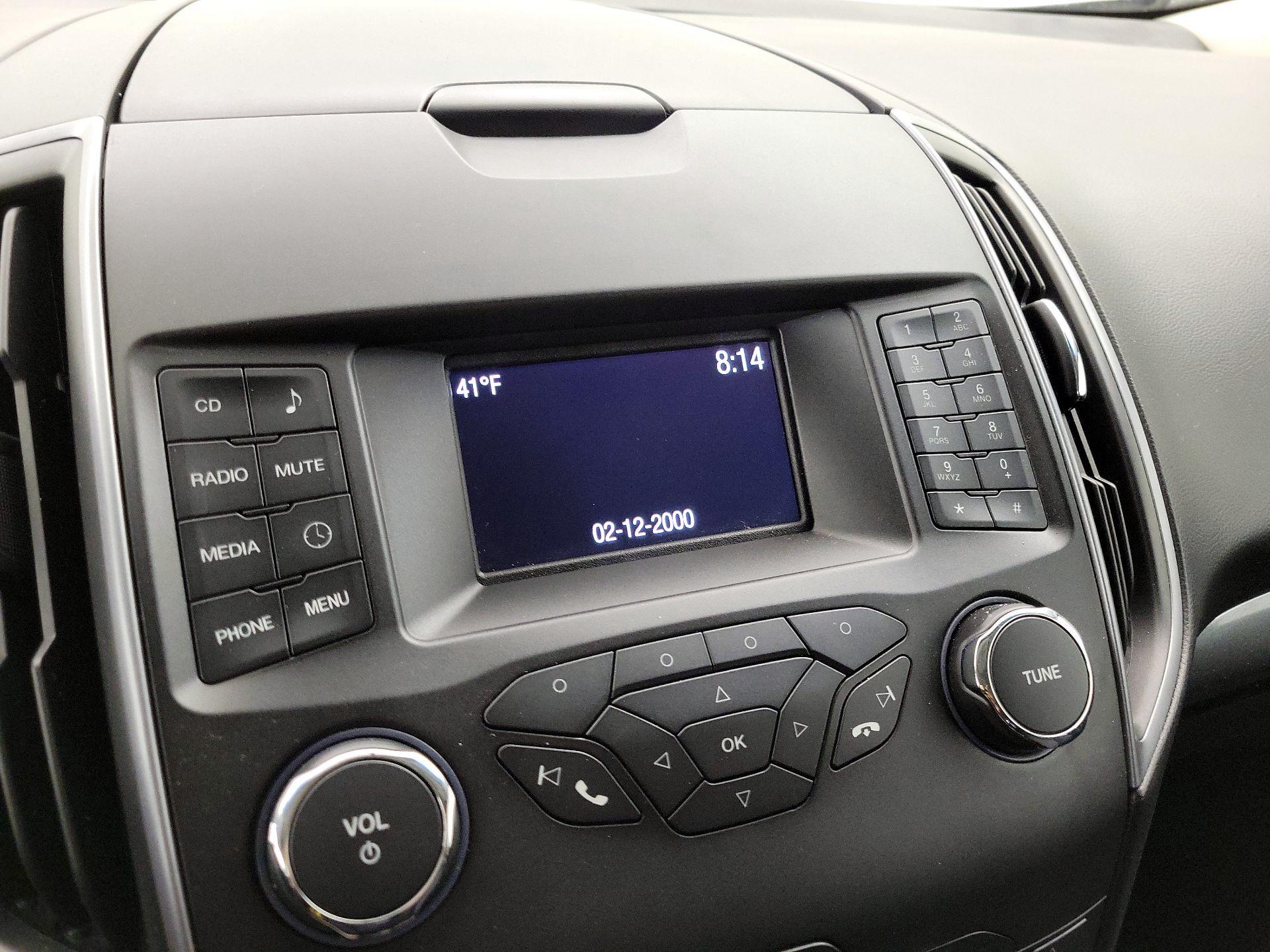 Thumbnail: 2018 Ford Edge - 15