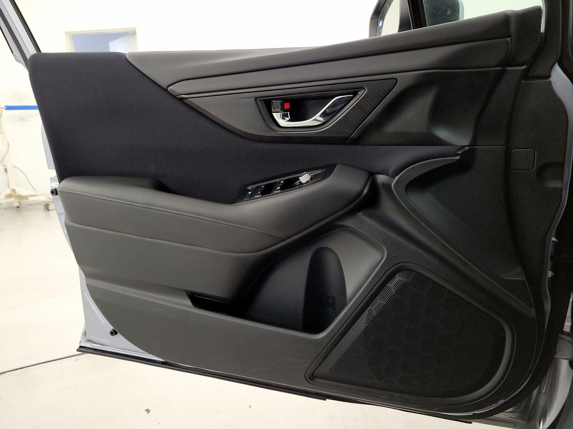 Thumbnail: 2022 Subaru Outback - 12