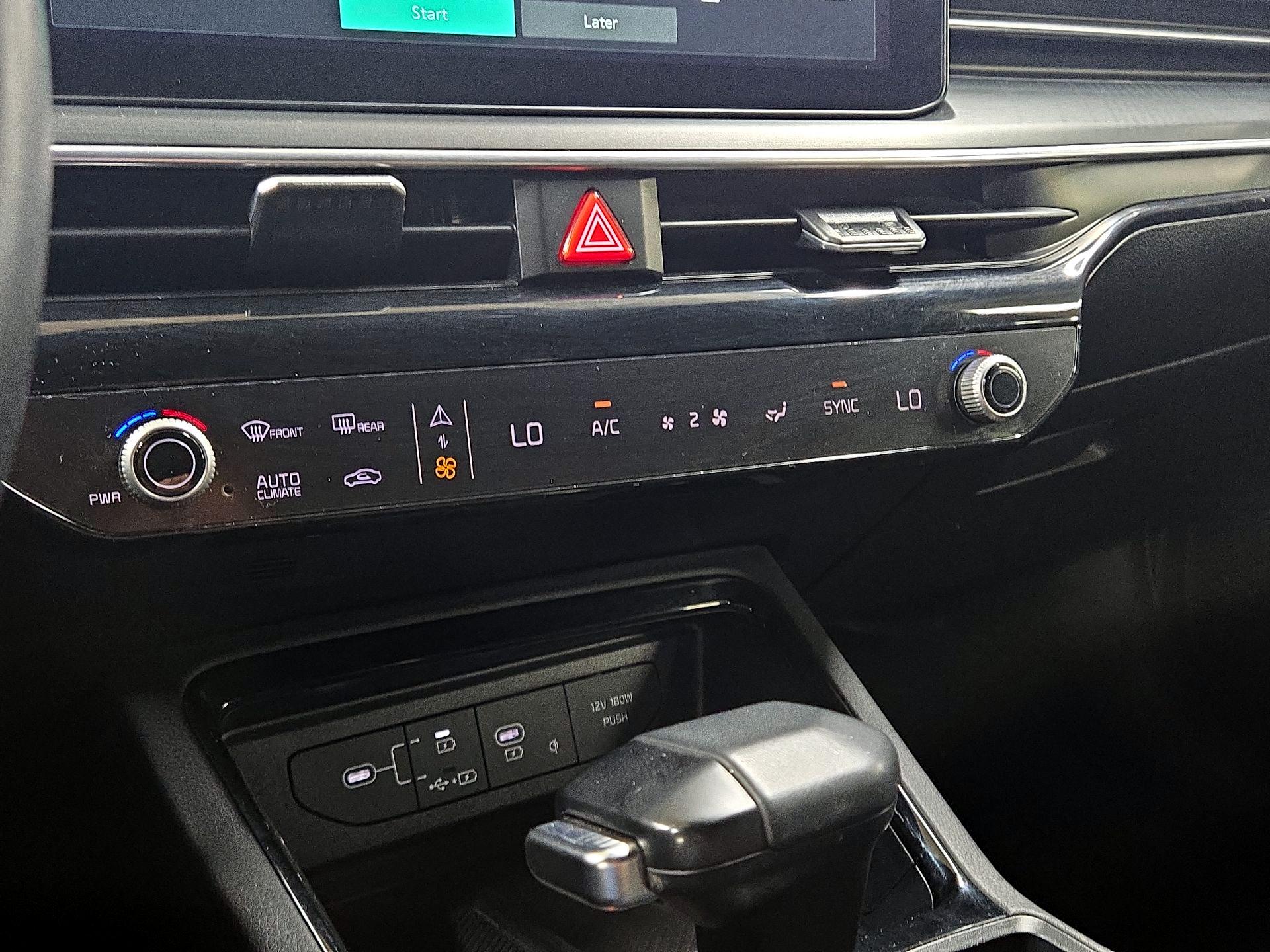 Thumbnail: 2025 Kia K5 - 17