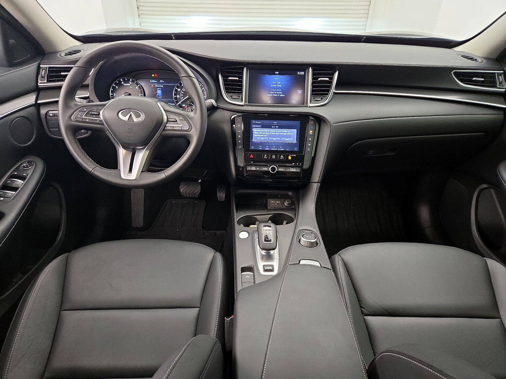 Thumbnail: 2024 INFINITI QX50 - 9