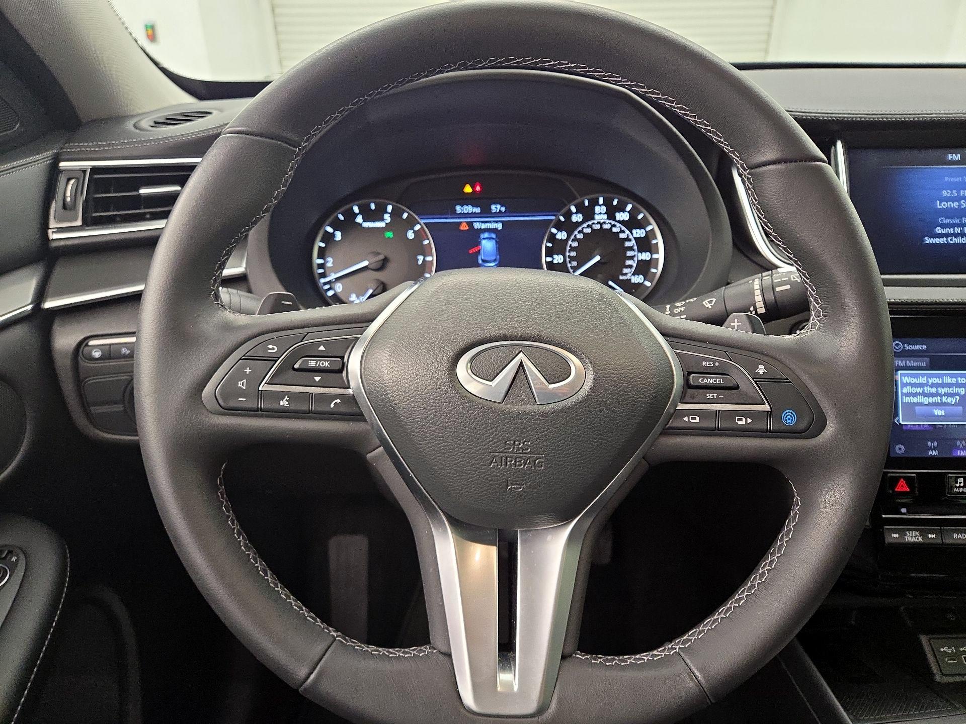 Thumbnail: 2024 INFINITI QX50 - 10