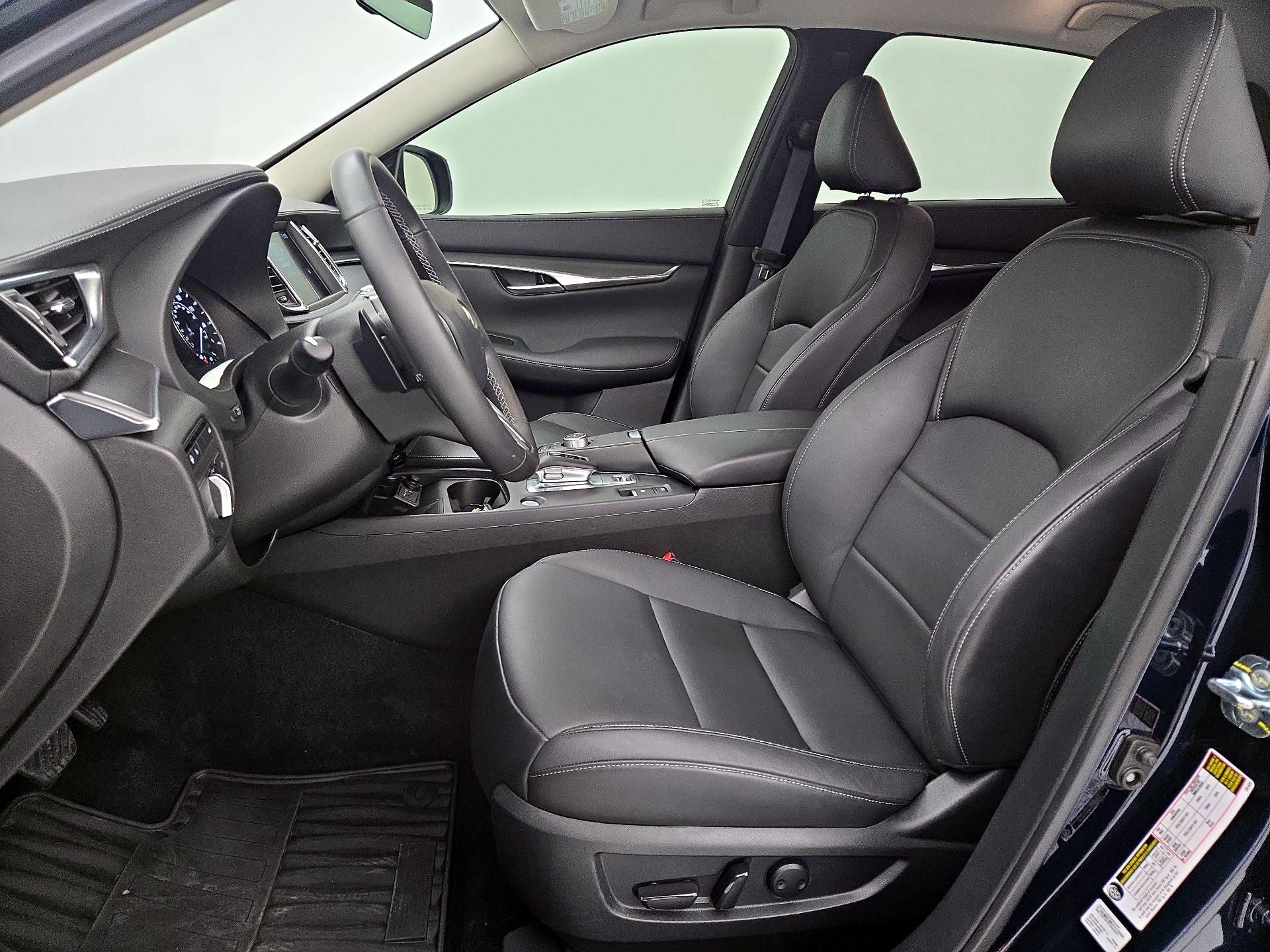 Thumbnail: 2024 INFINITI QX50 - 11