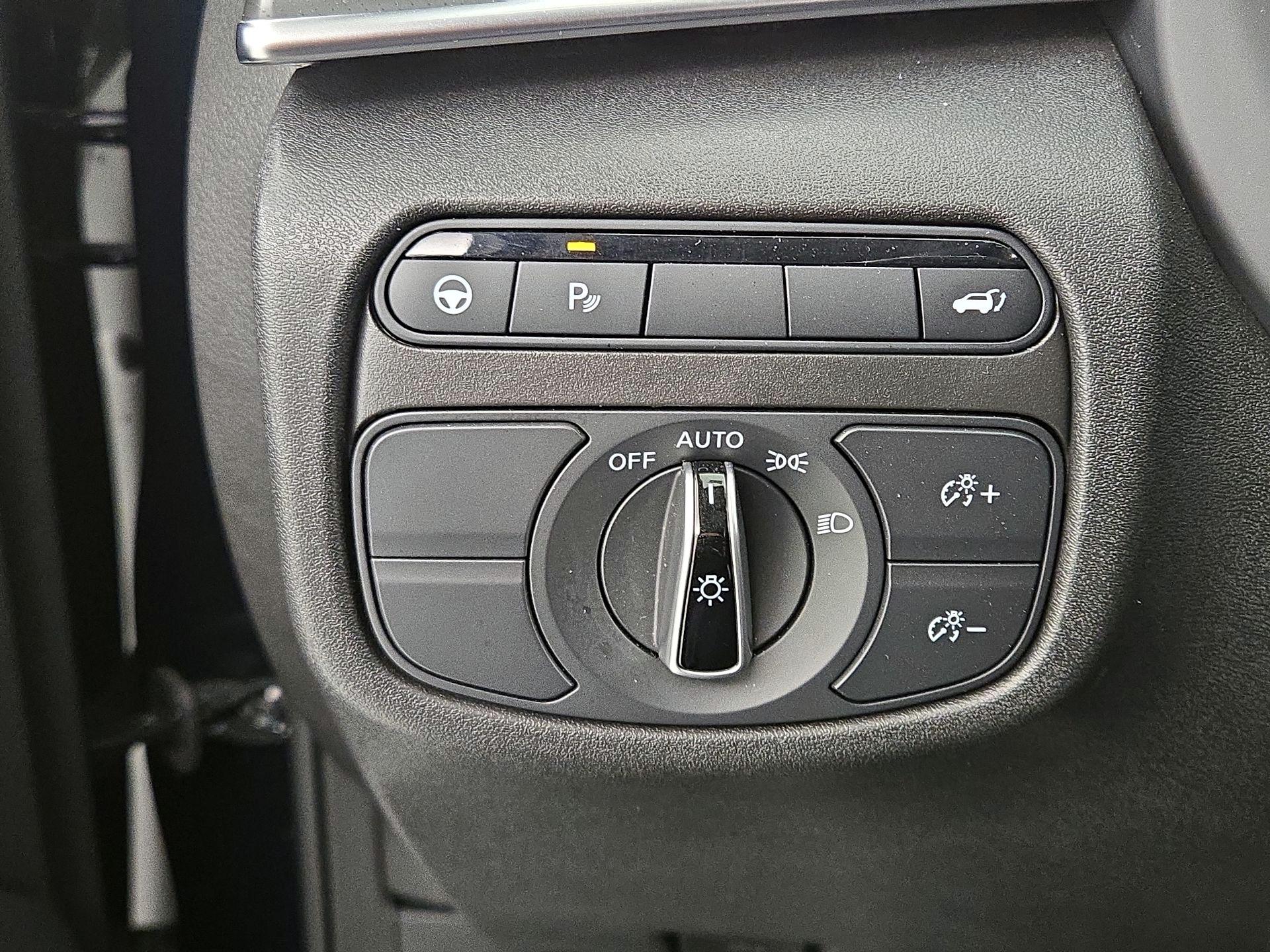 Thumbnail: 2024 INFINITI QX50 - 13