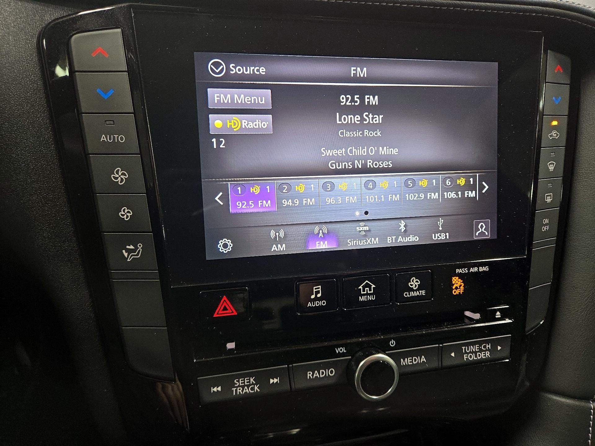 Thumbnail: 2024 INFINITI QX50 - 15