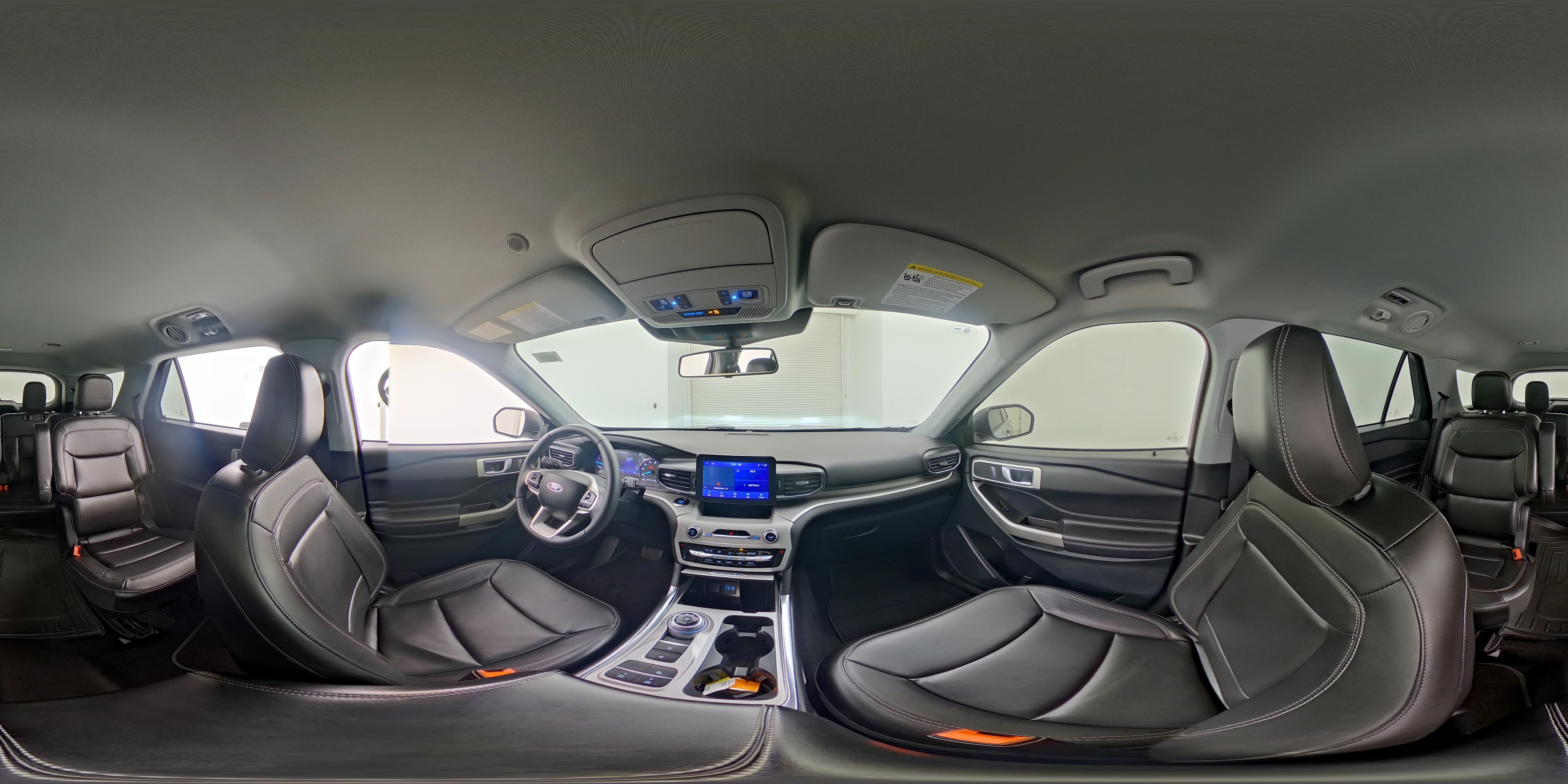 2023 Ford Explorer XLT - Photo 26