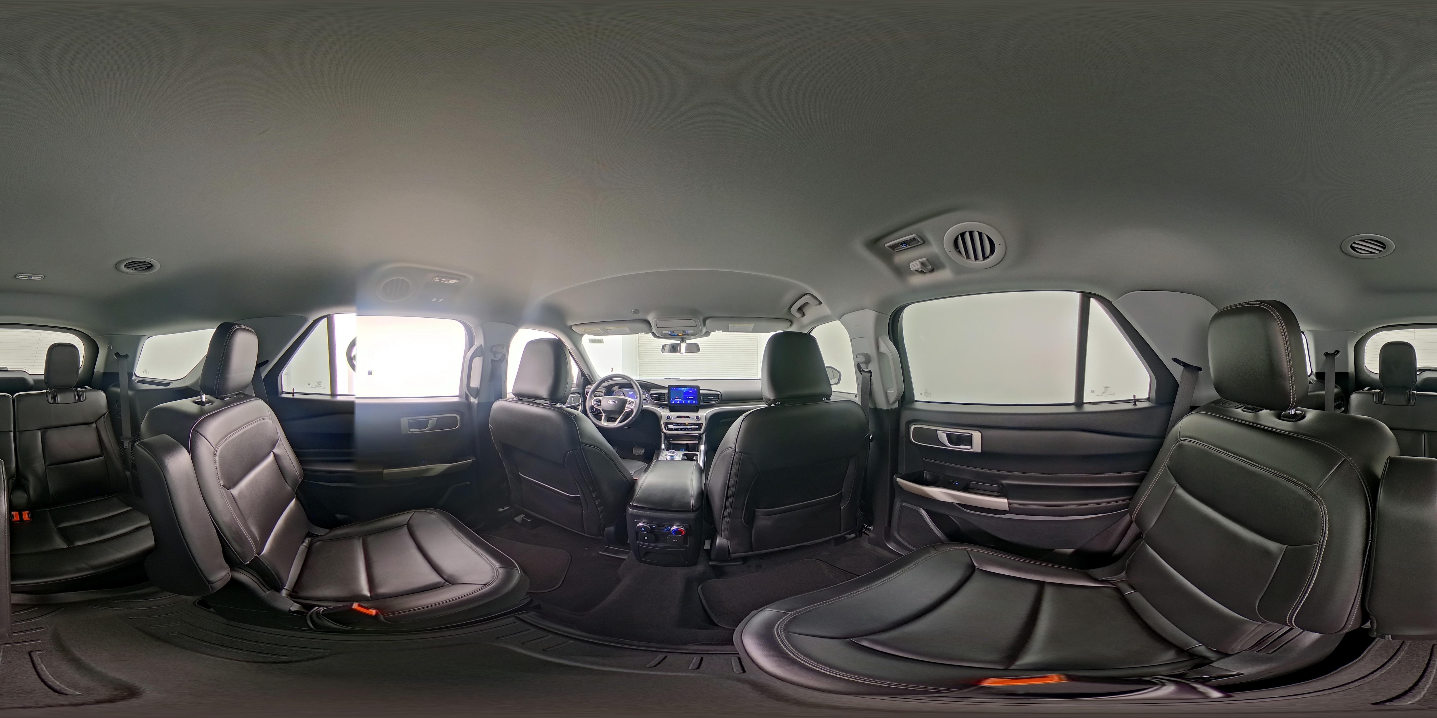 2023 Ford Explorer XLT - Photo 27