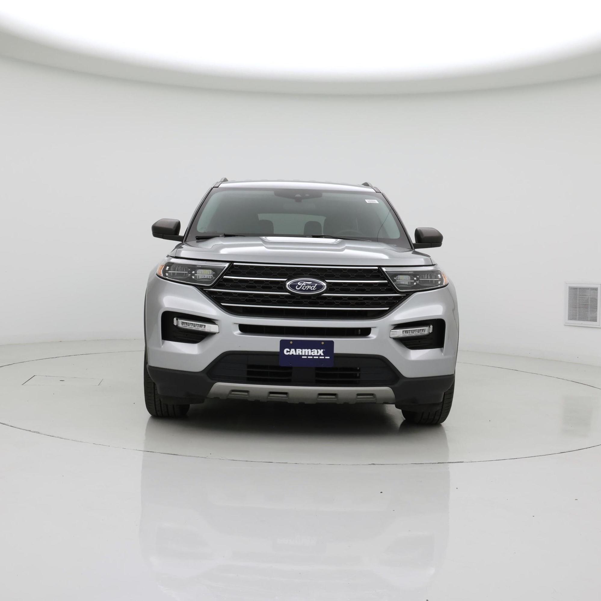 Thumbnail: 2023 Ford Explorer - 5