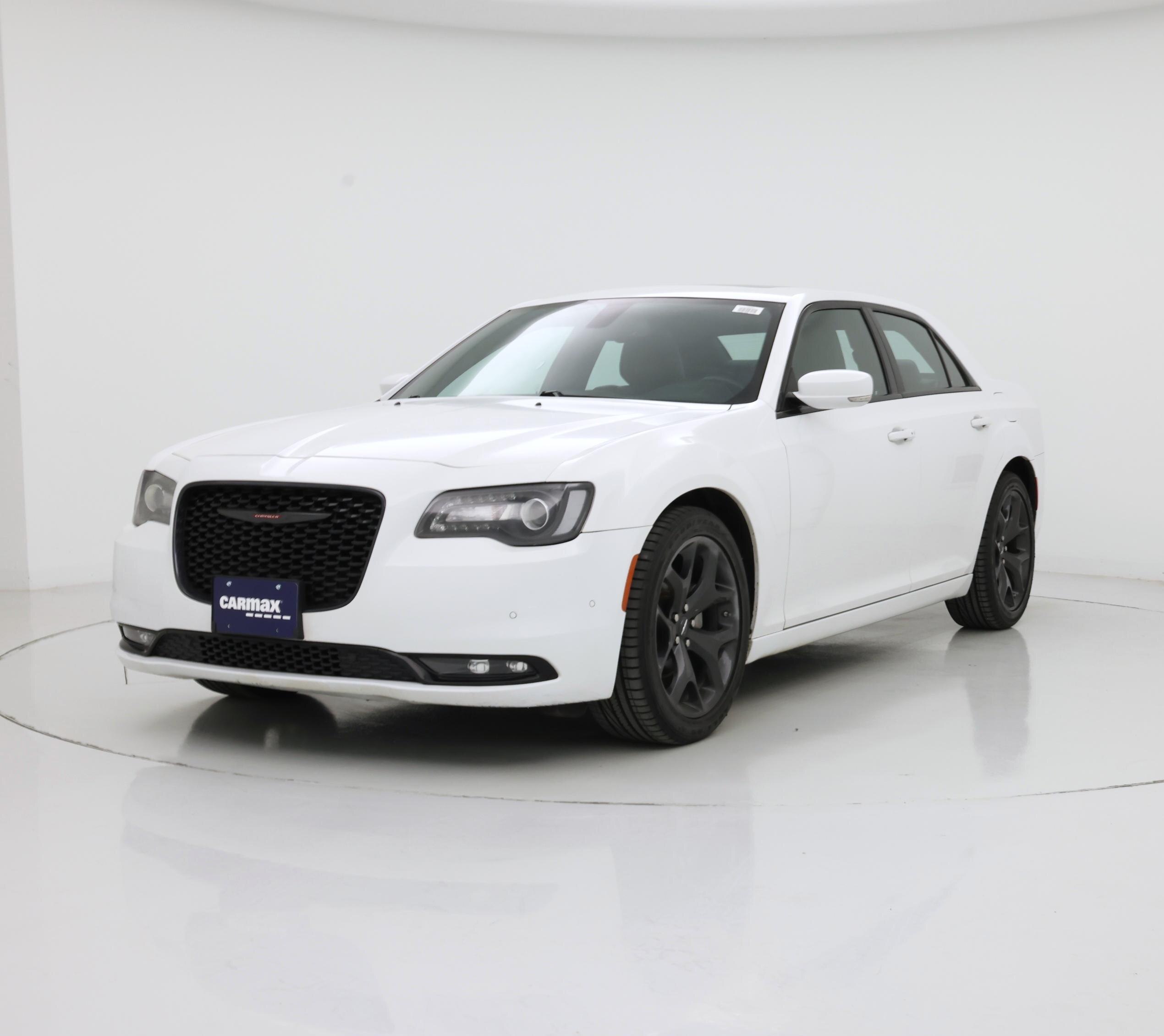 Thumbnail: 2022 Chrysler 300 - 4