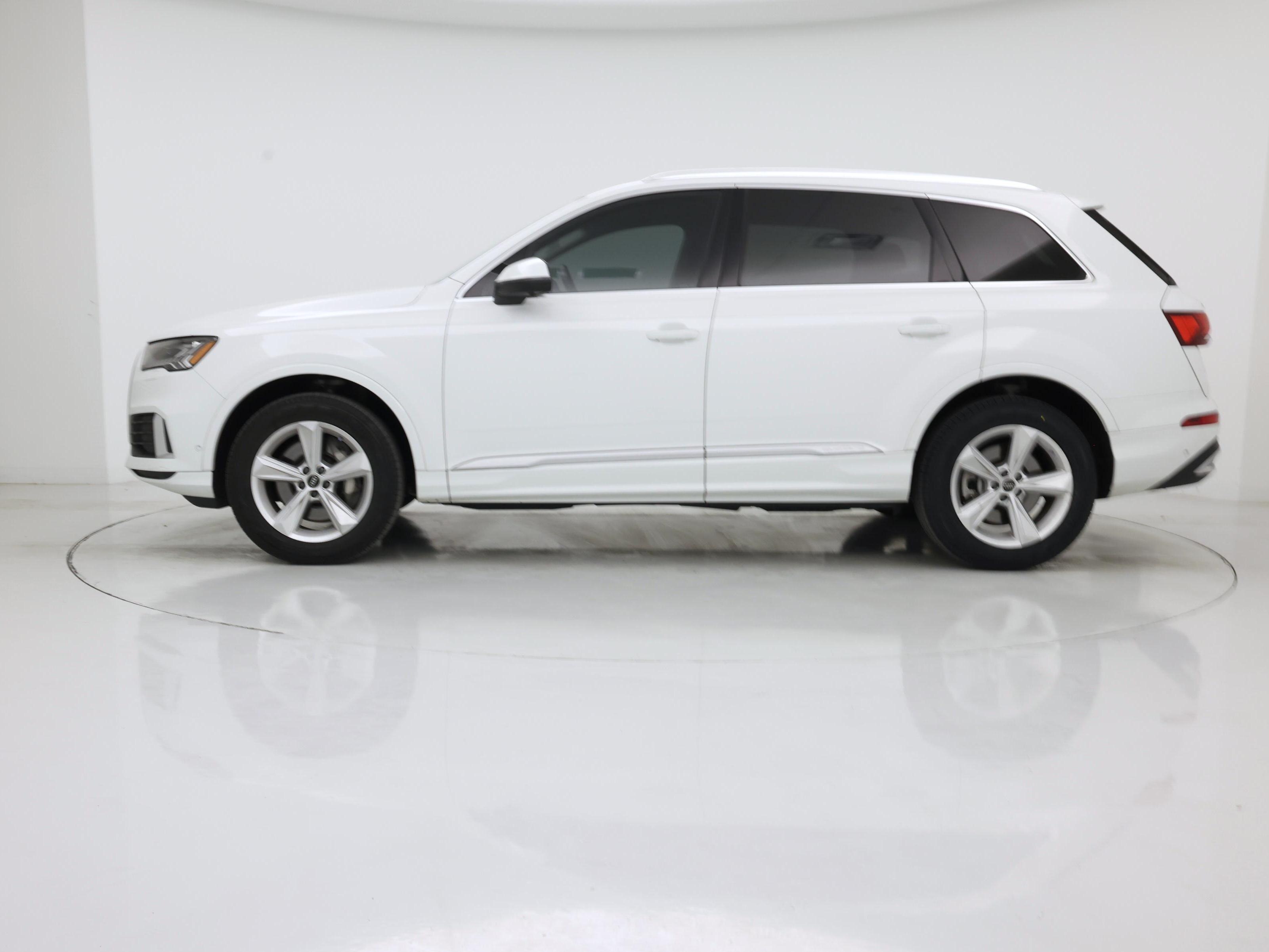 Thumbnail: 2024 Audi Q7 - 3