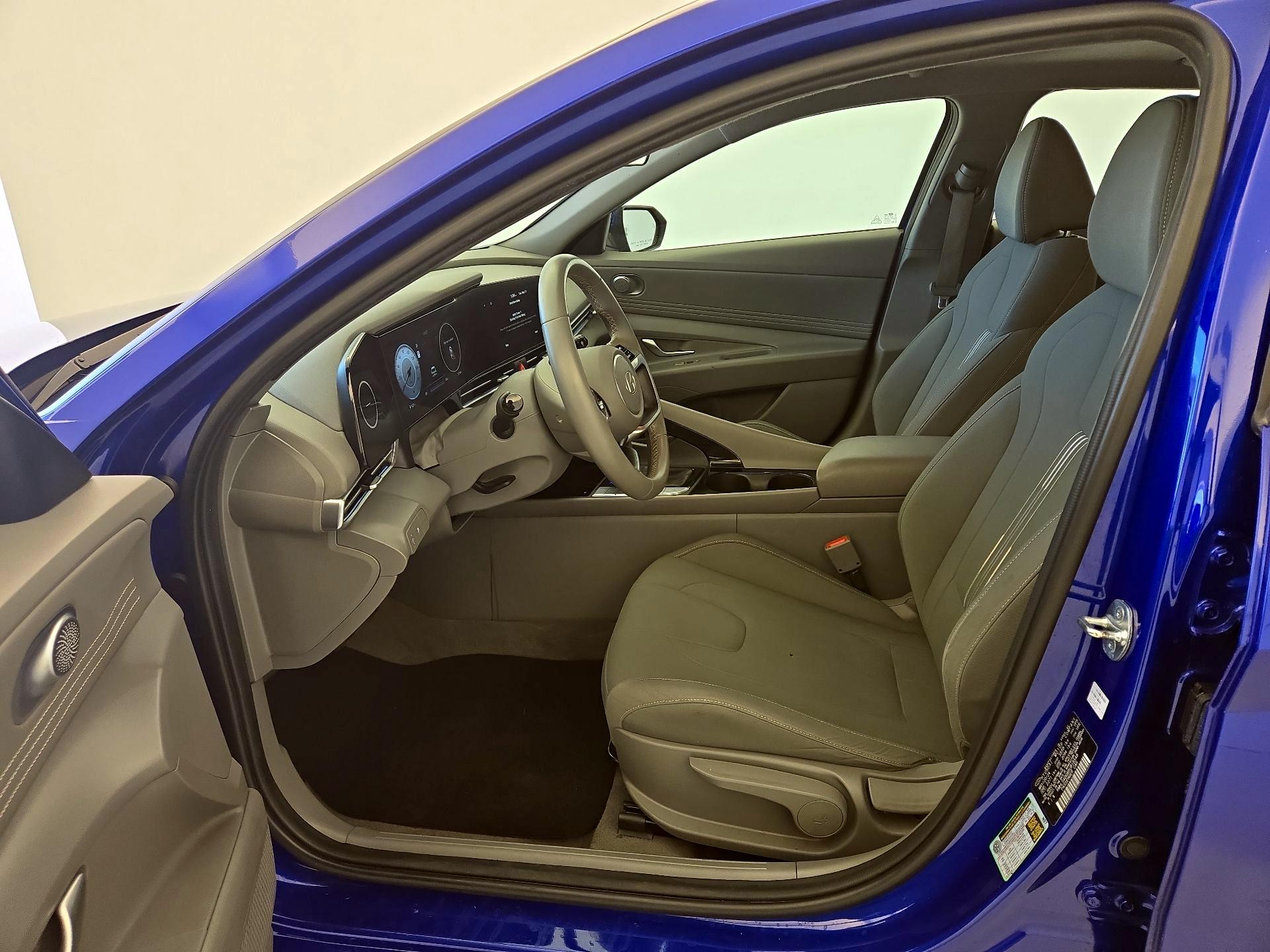 Thumbnail: 2024 Hyundai Elantra - 11