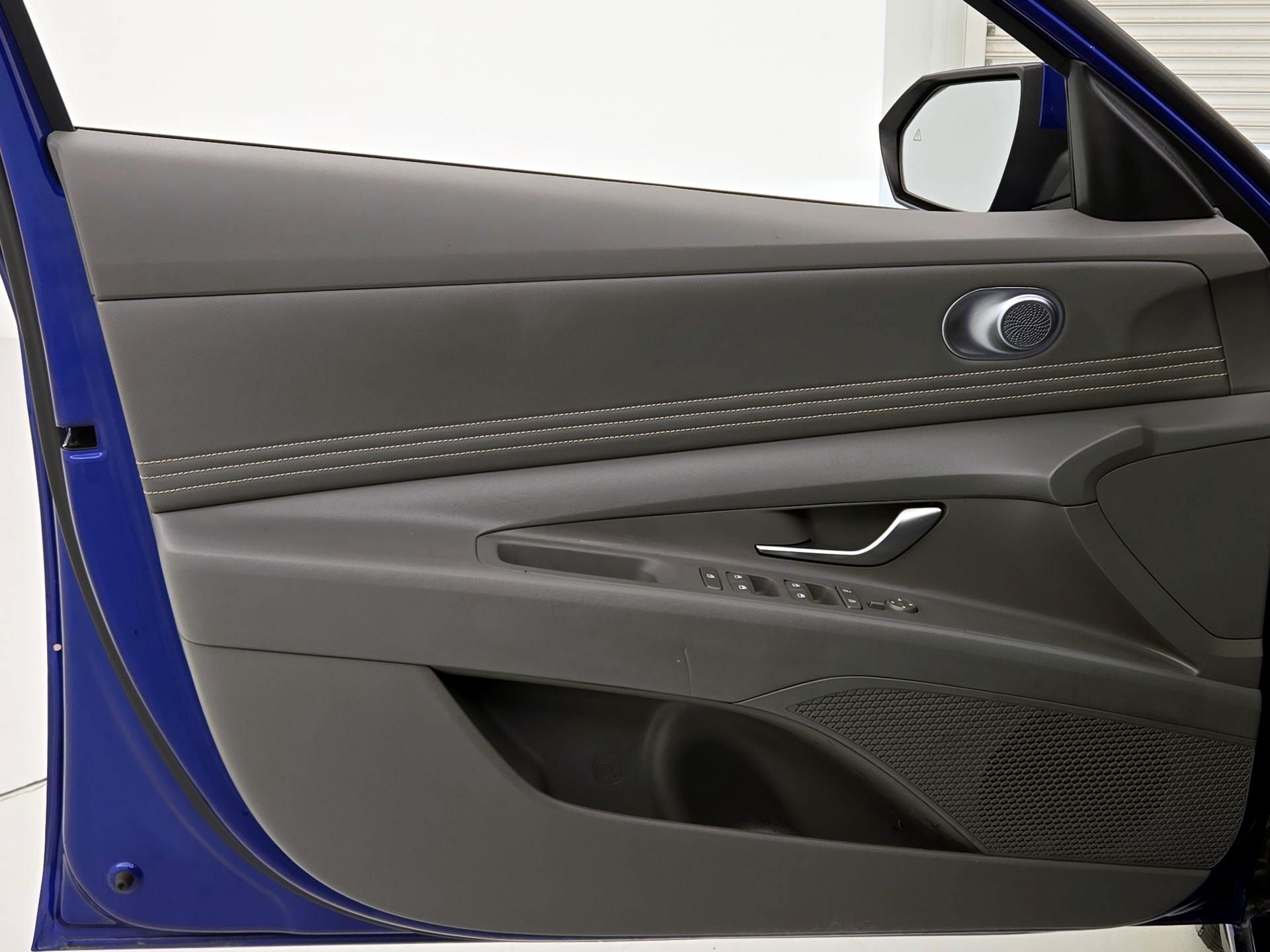 Thumbnail: 2024 Hyundai Elantra - 12