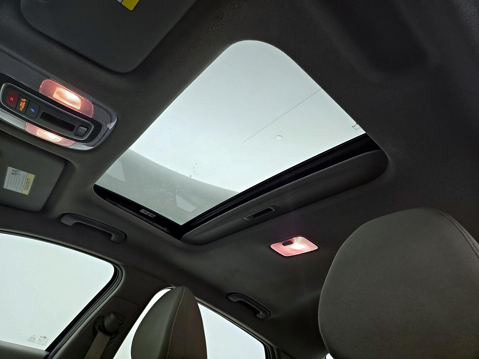 Thumbnail: 2024 Hyundai Elantra - 20