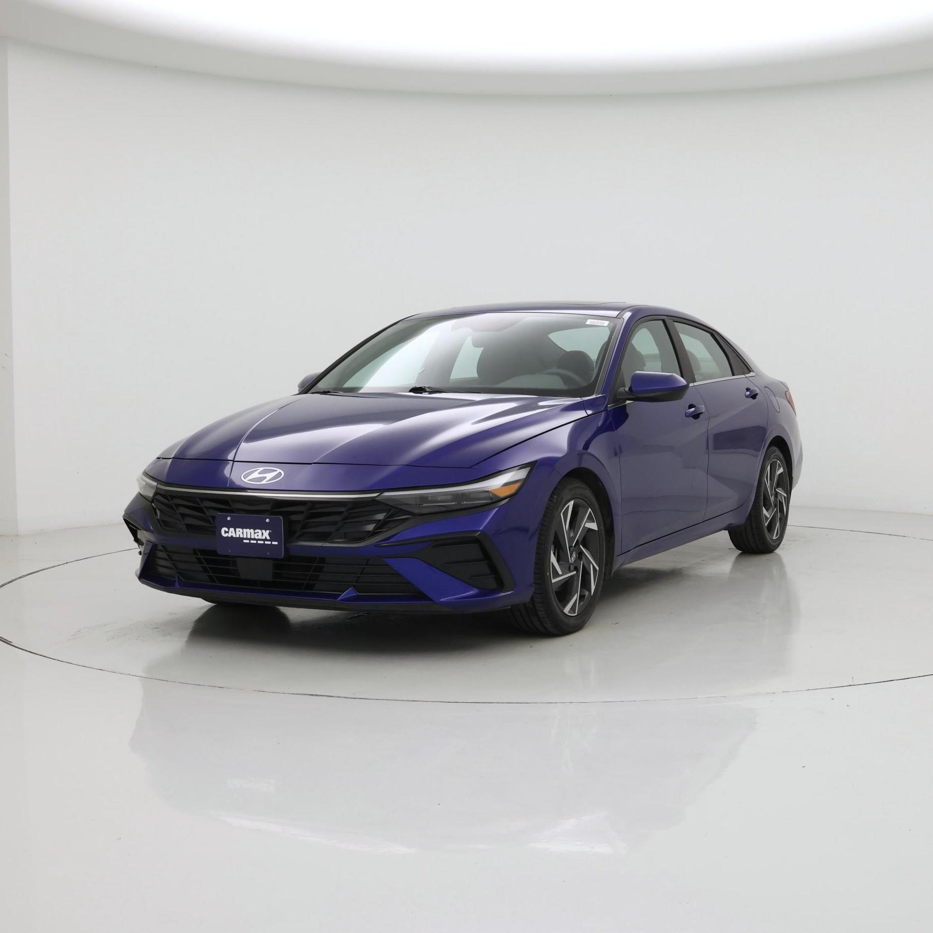 Thumbnail: 2024 Hyundai Elantra - 4