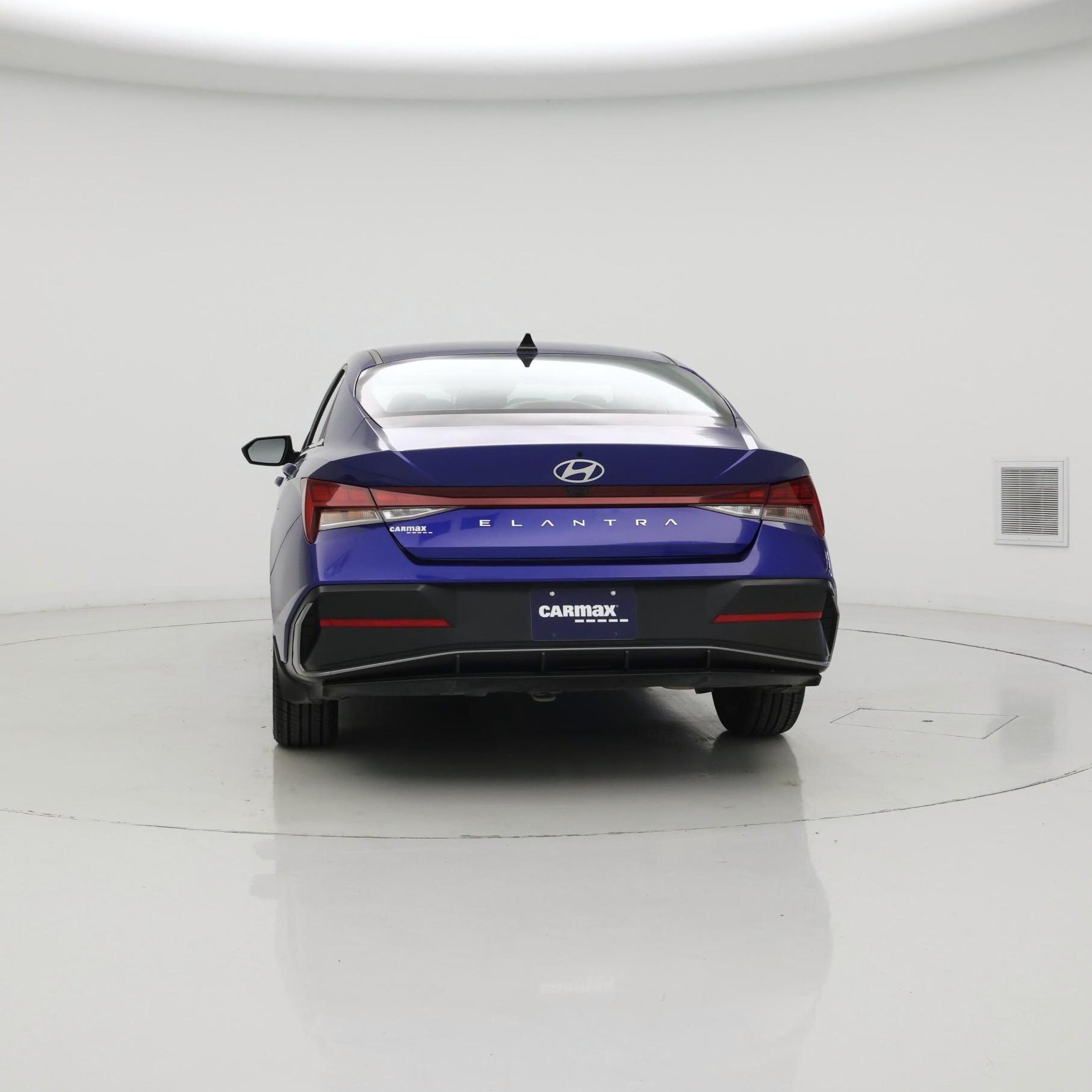 Thumbnail: 2024 Hyundai Elantra - 6