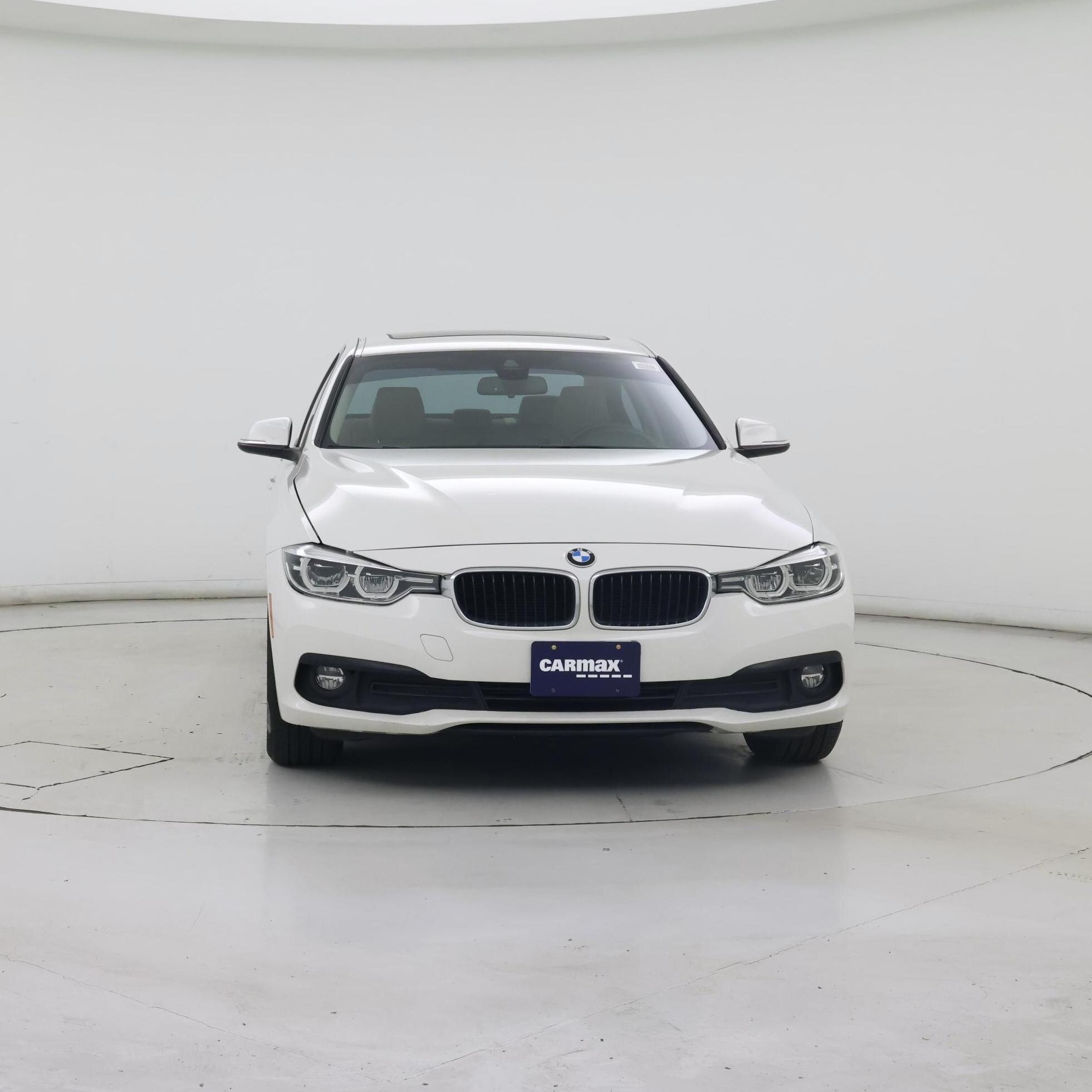 Thumbnail: 2018 BMW 3 Series - 5