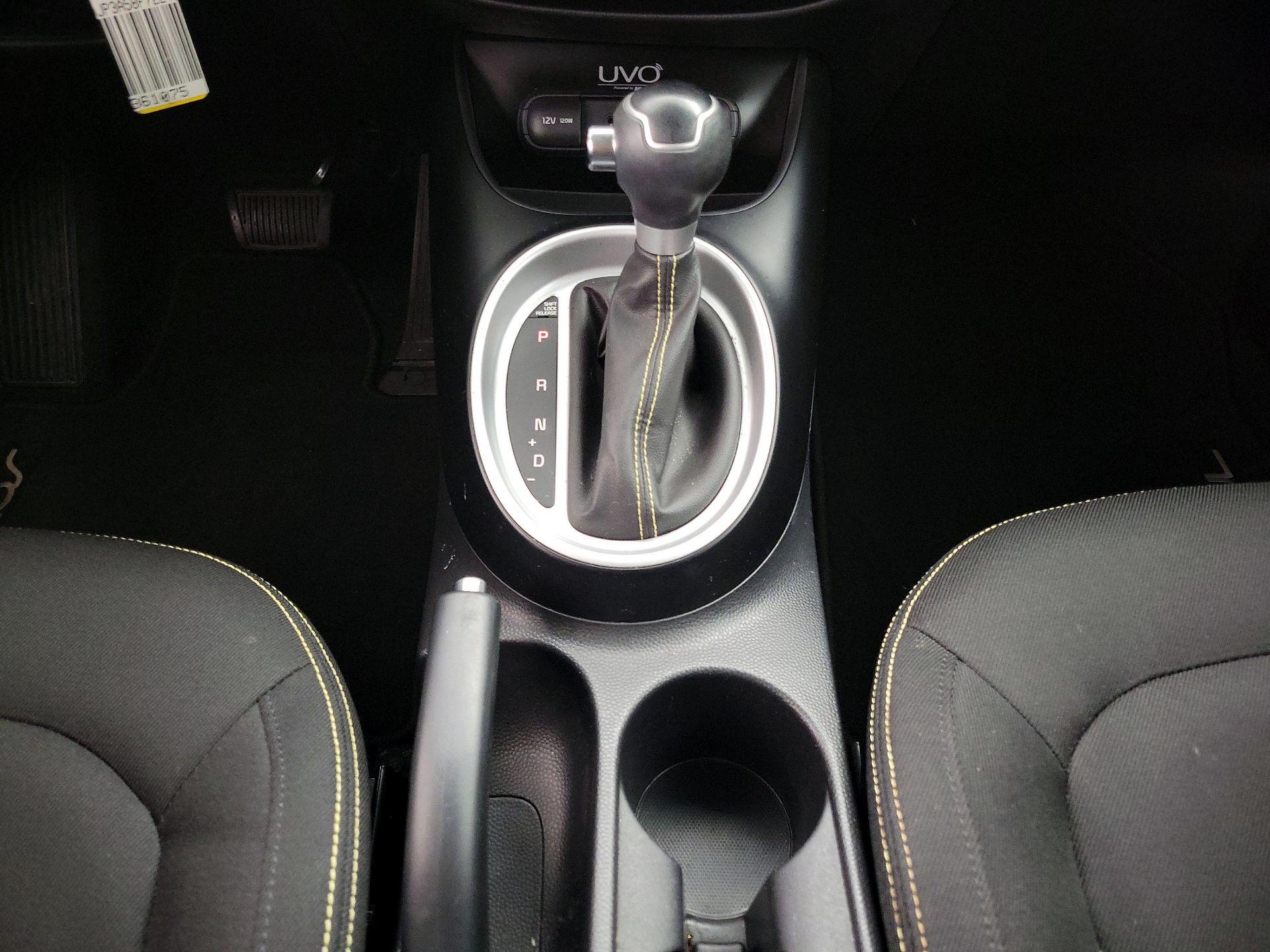 Thumbnail: 2015 Kia Soul - 17