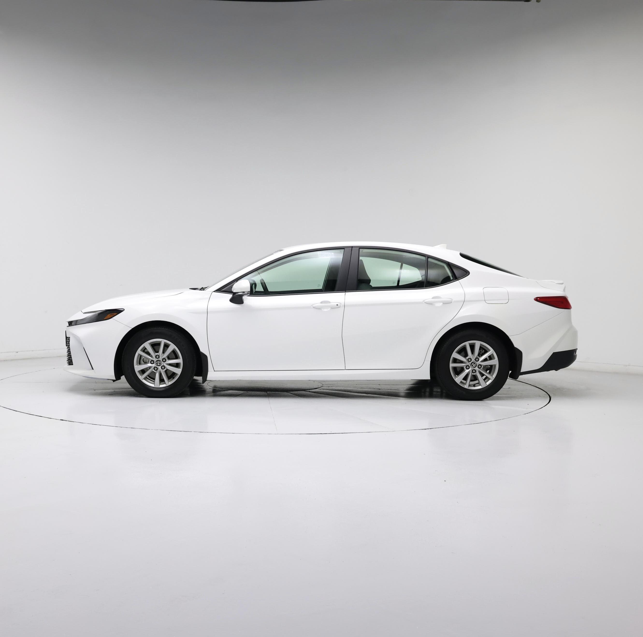 Thumbnail: 2025 Toyota Camry - 3