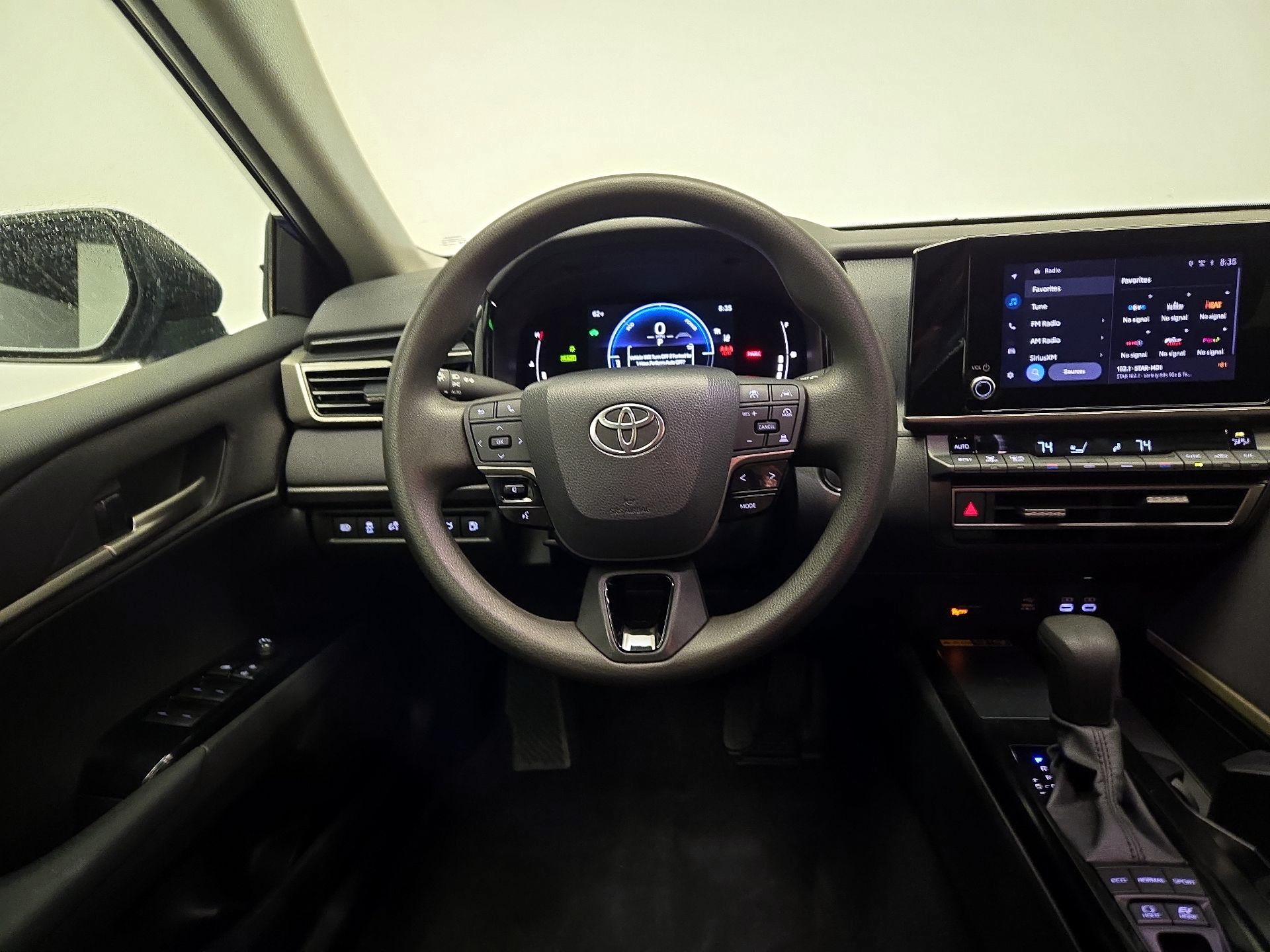 Thumbnail: 2025 Toyota Camry - 10