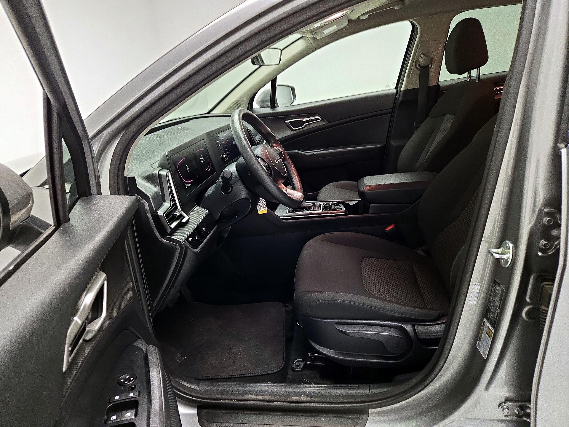 Thumbnail: 2024 Kia Sportage - 11