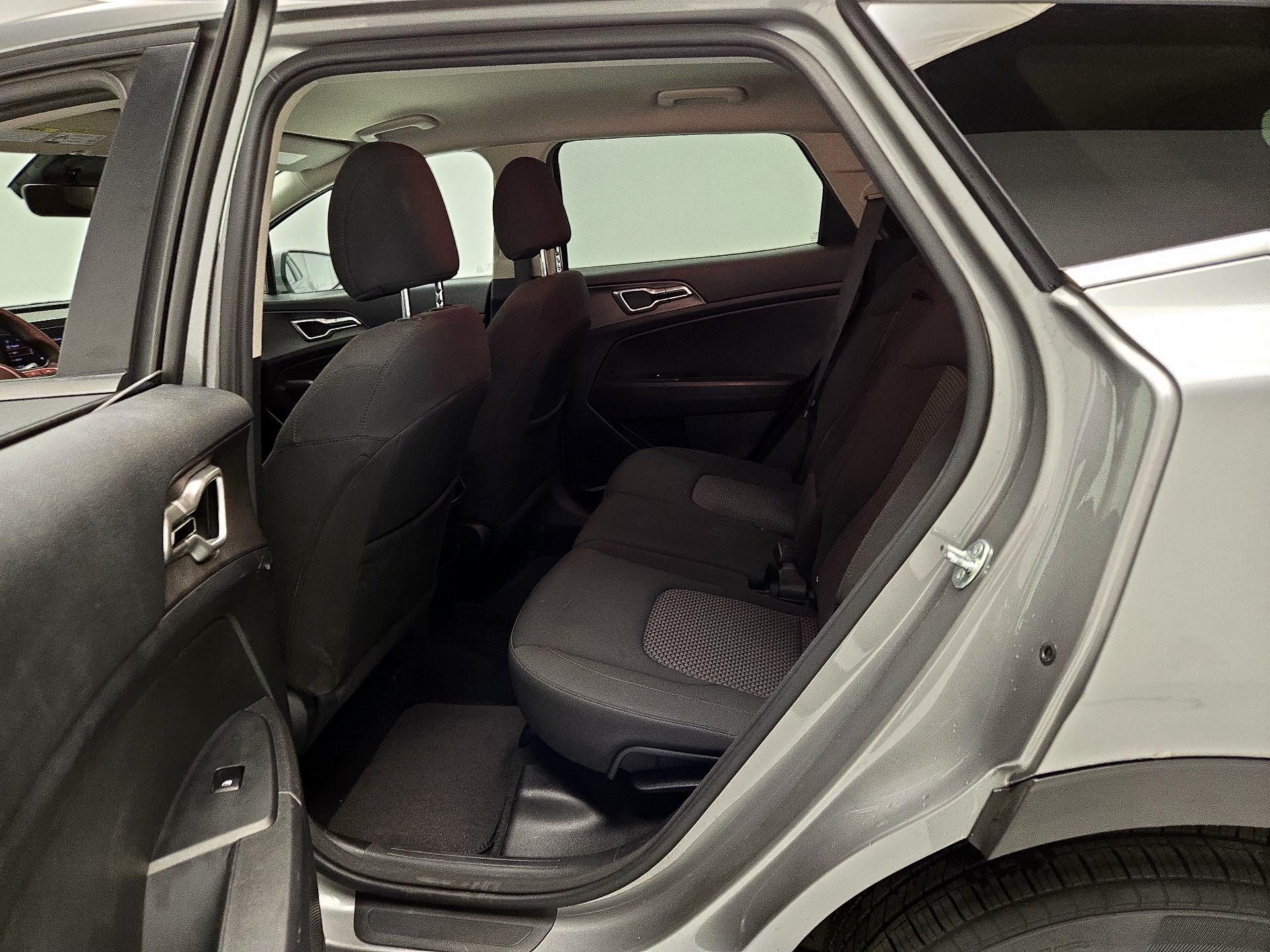 Thumbnail: 2024 Kia Sportage - 19