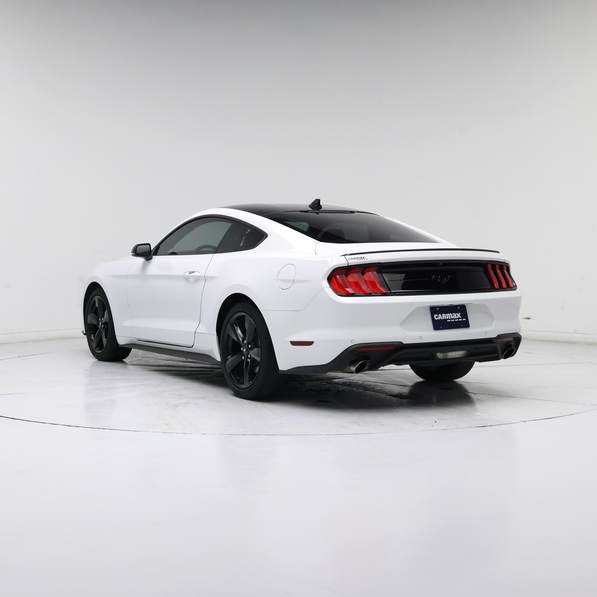 Thumbnail: 2022 Ford Mustang - 2