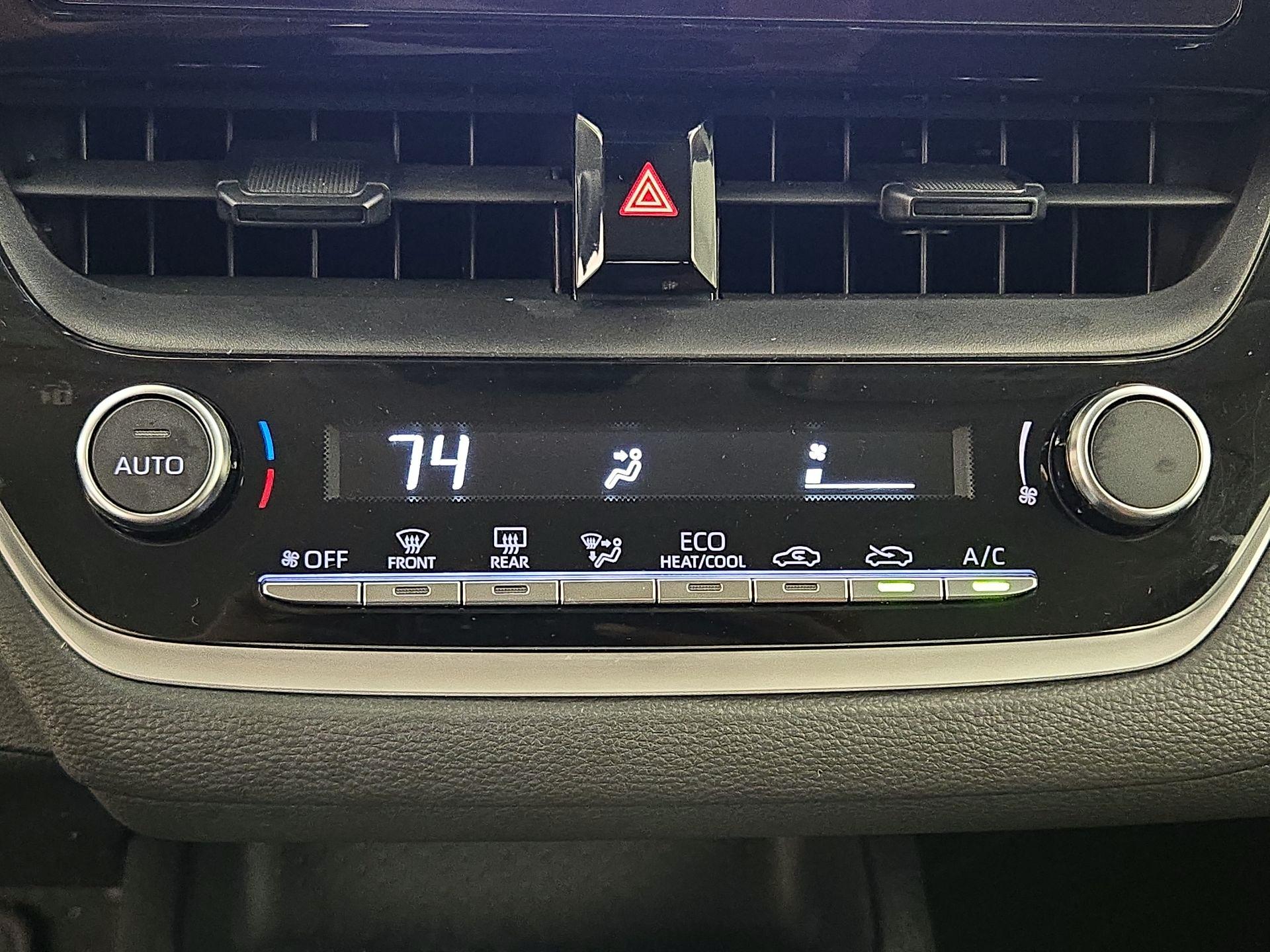 Thumbnail: 2024 Toyota Corolla - 16