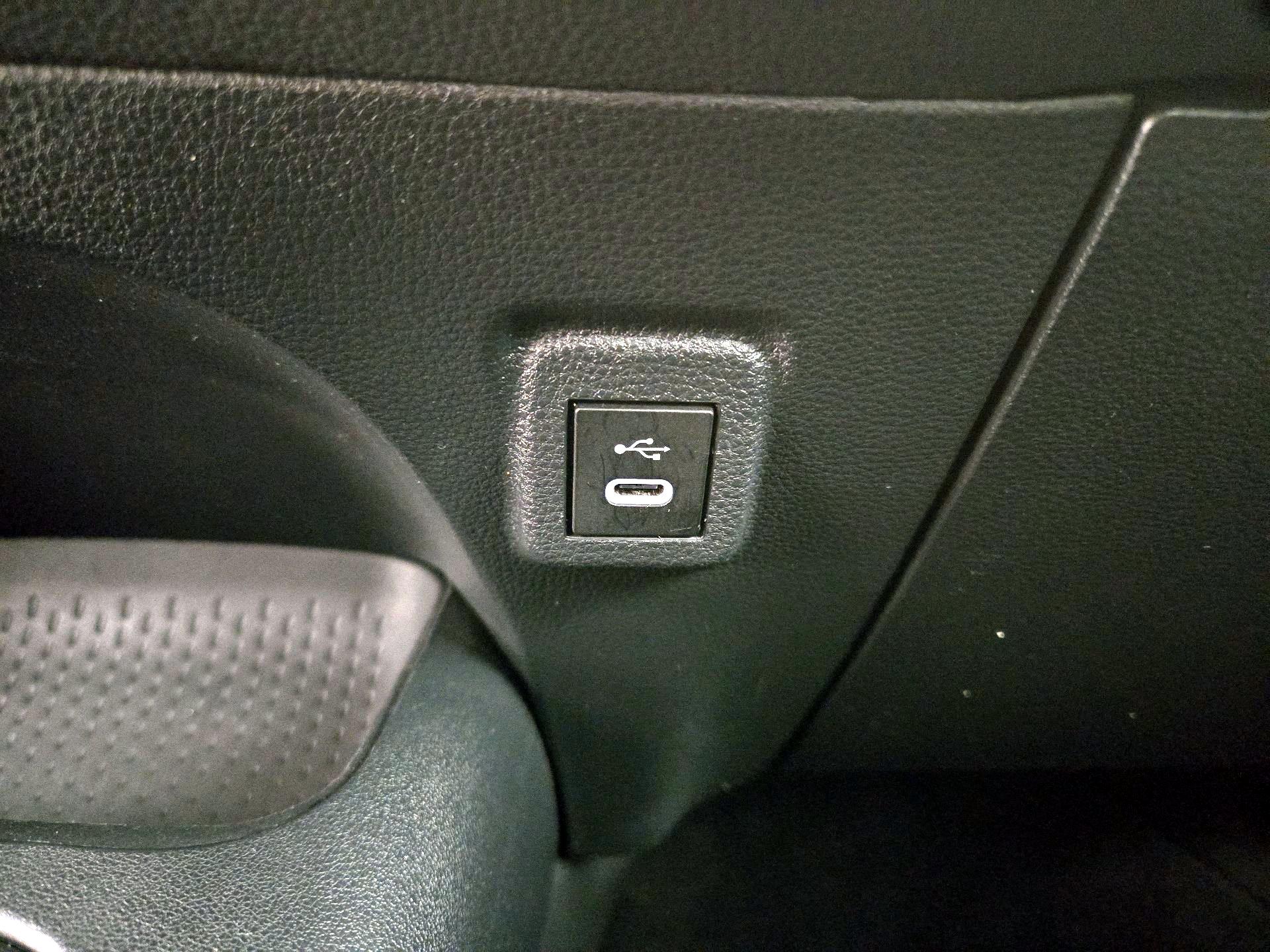 Thumbnail: 2024 Toyota Corolla - 18