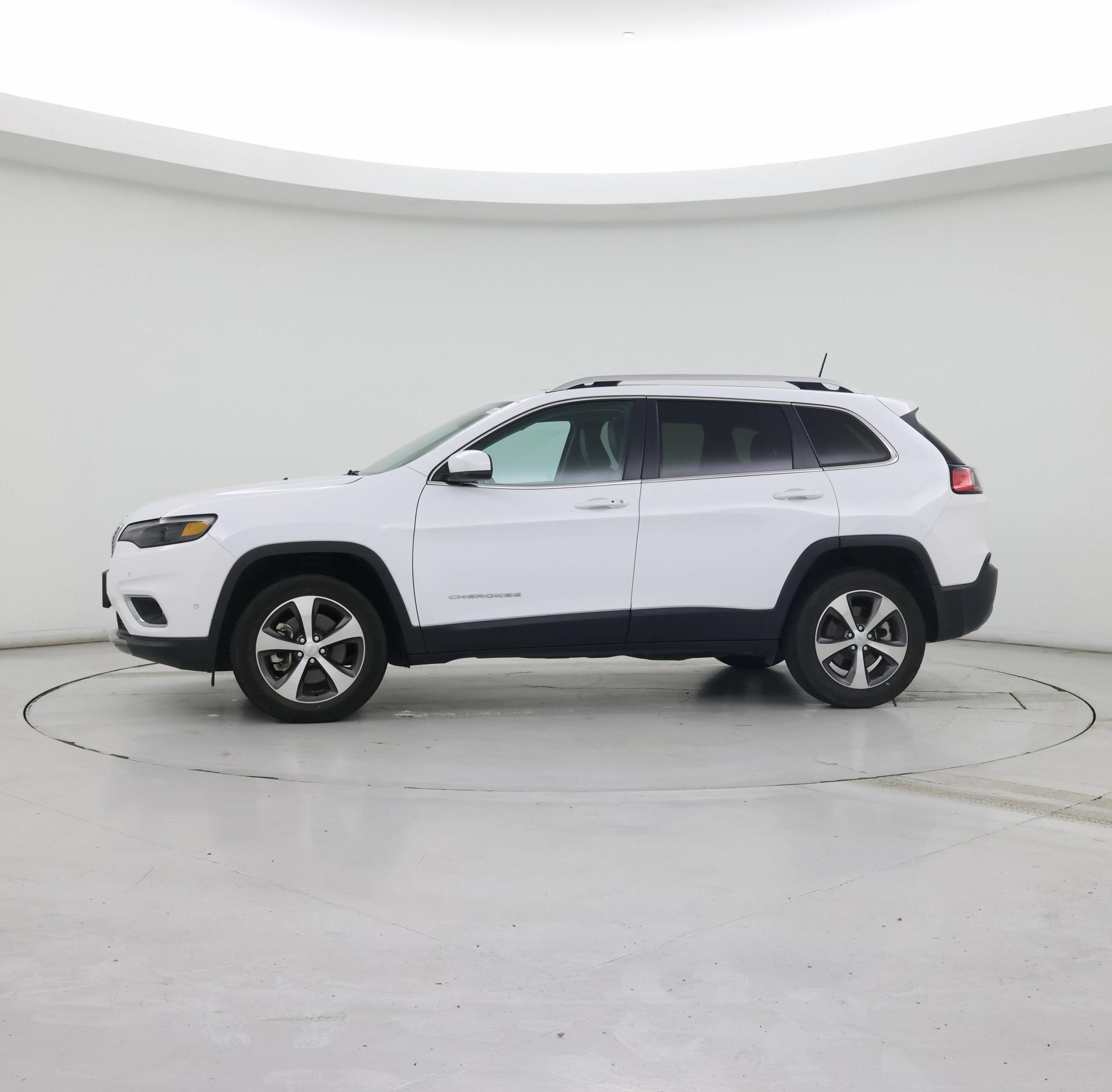 Thumbnail: 2021 Jeep Cherokee - 3