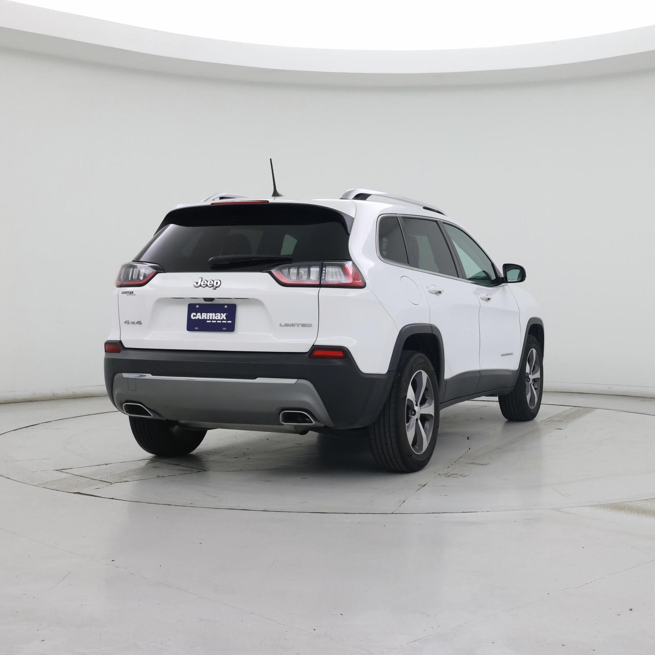Thumbnail: 2021 Jeep Cherokee - 8