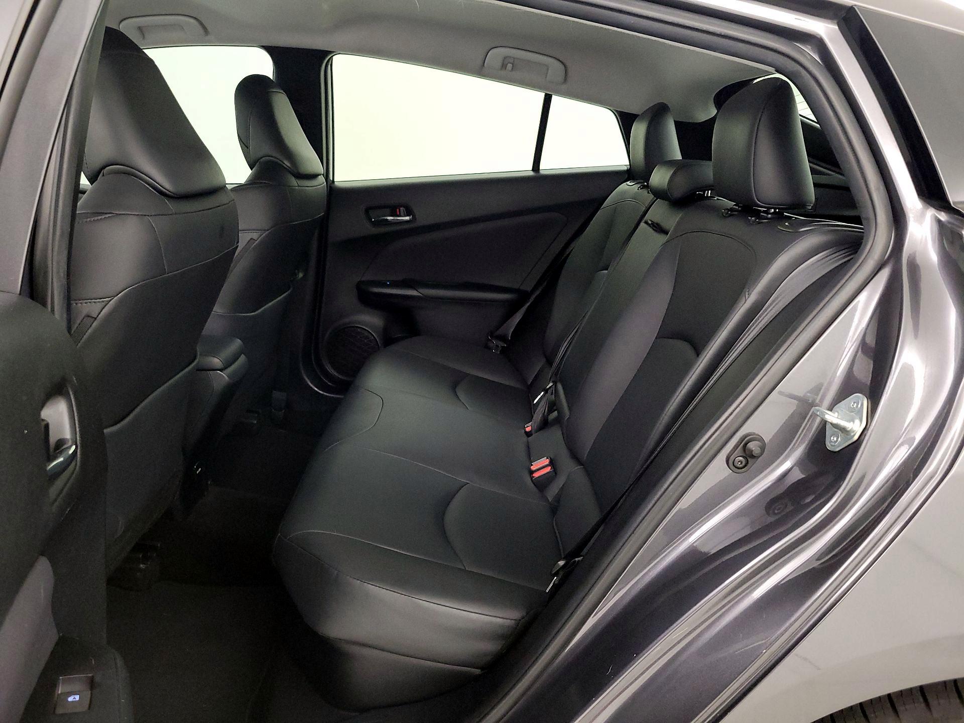 Thumbnail: 2017 Toyota Prius - 19