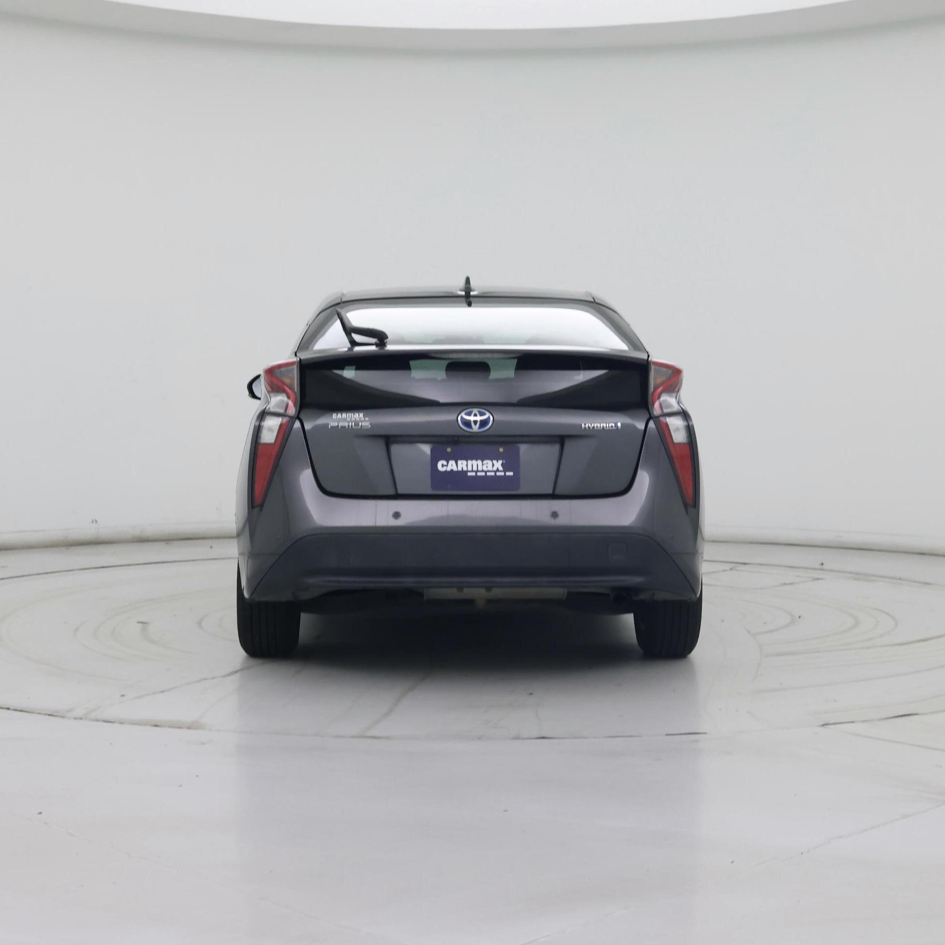 Thumbnail: 2017 Toyota Prius - 6