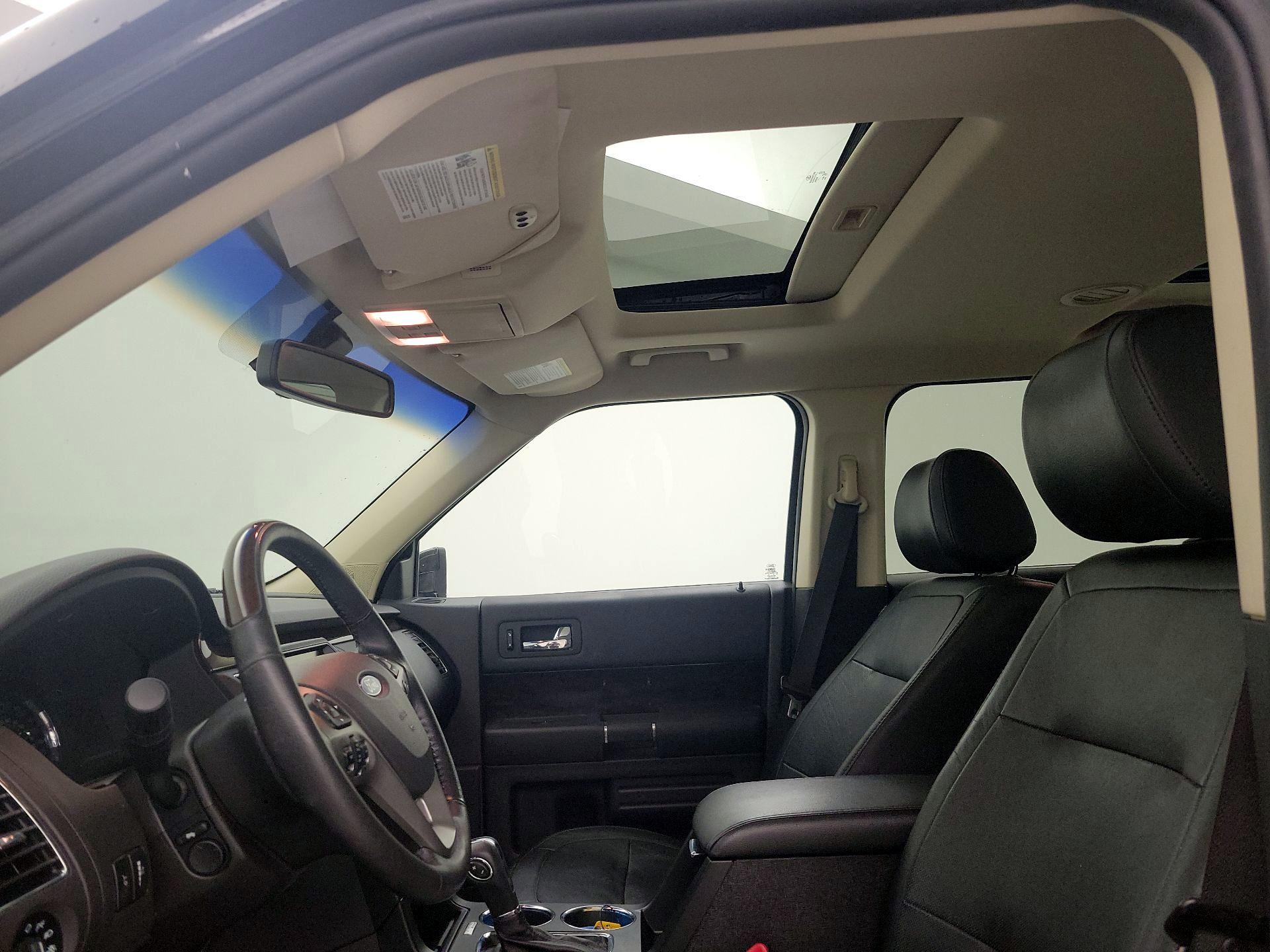 Thumbnail: 2014 Ford Flex - 19