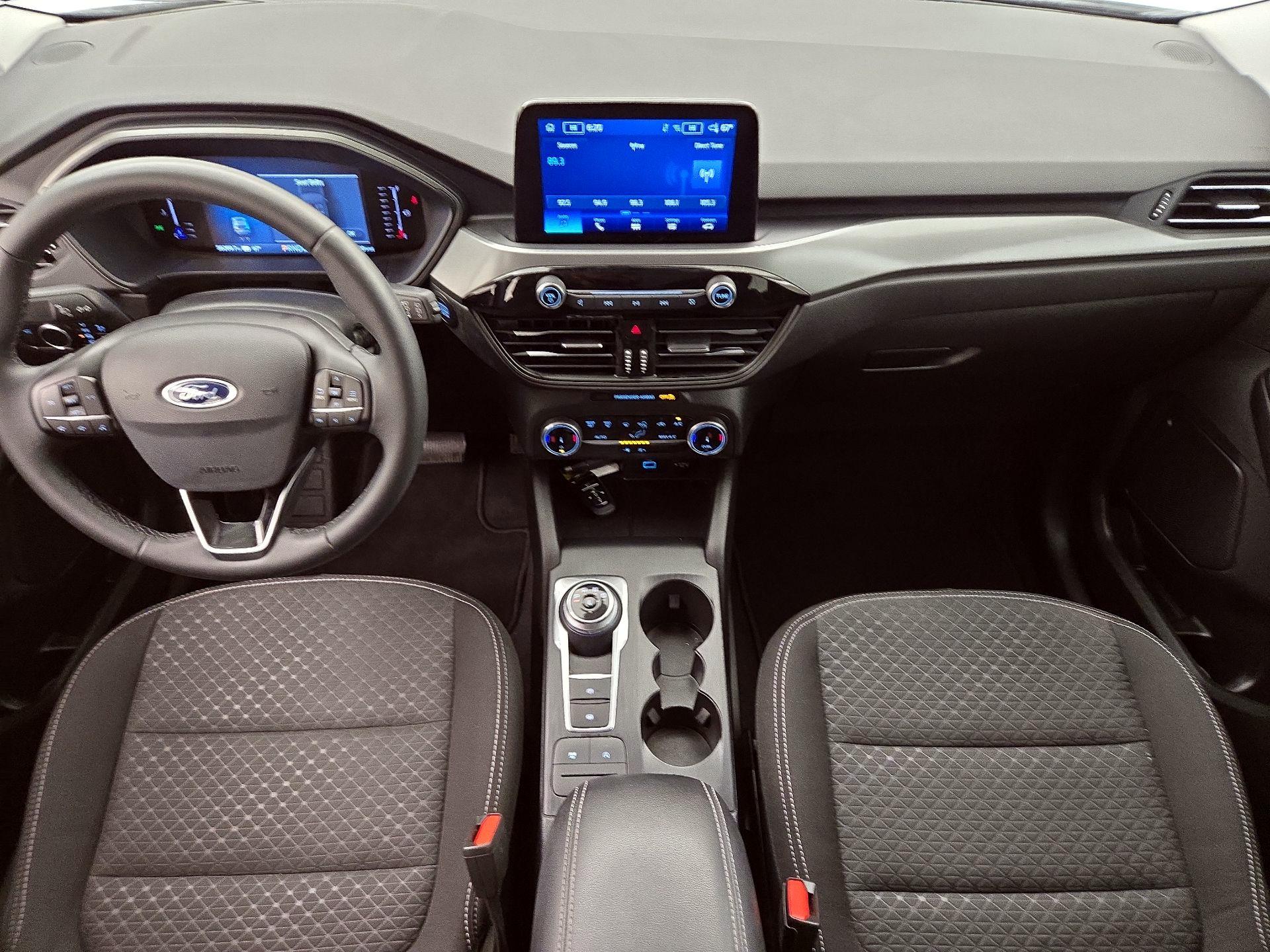 Thumbnail: 2023 Ford Escape - 9